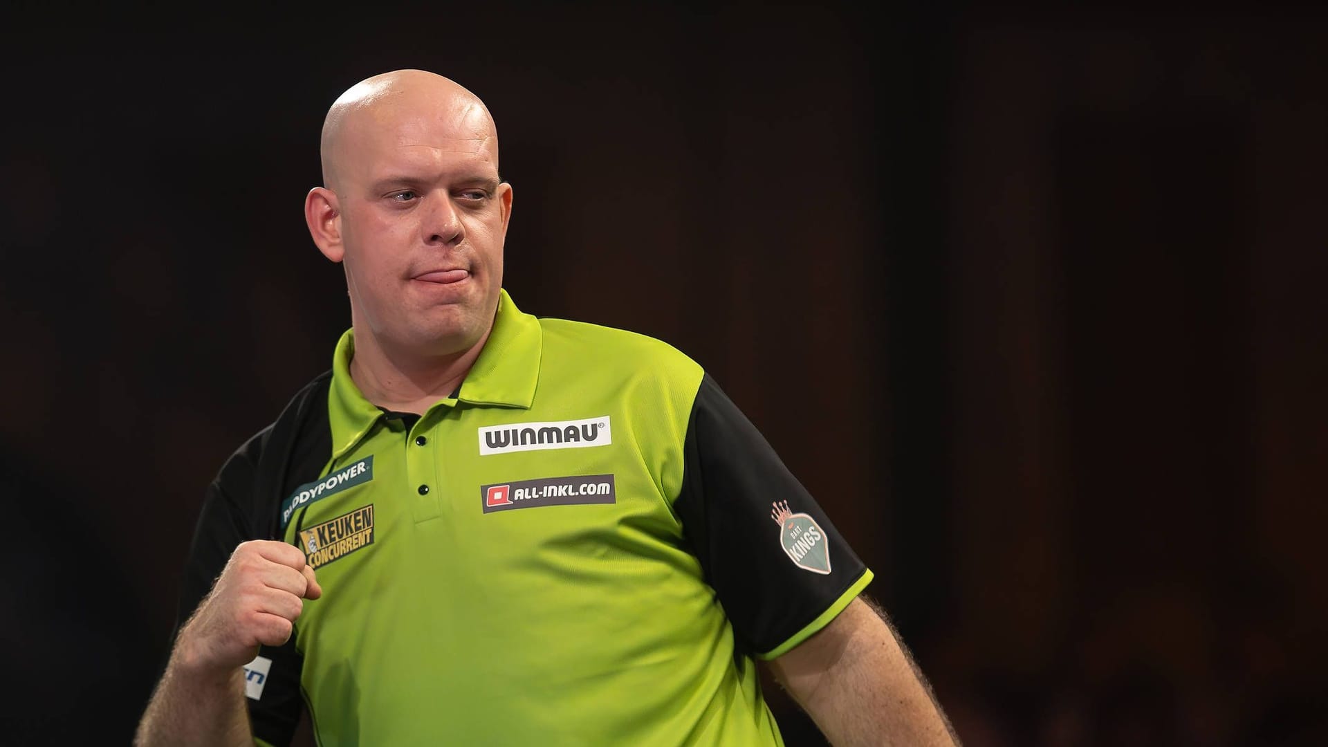 Michael van Gerwen: Er ist bei der WM eine Runde weiter.