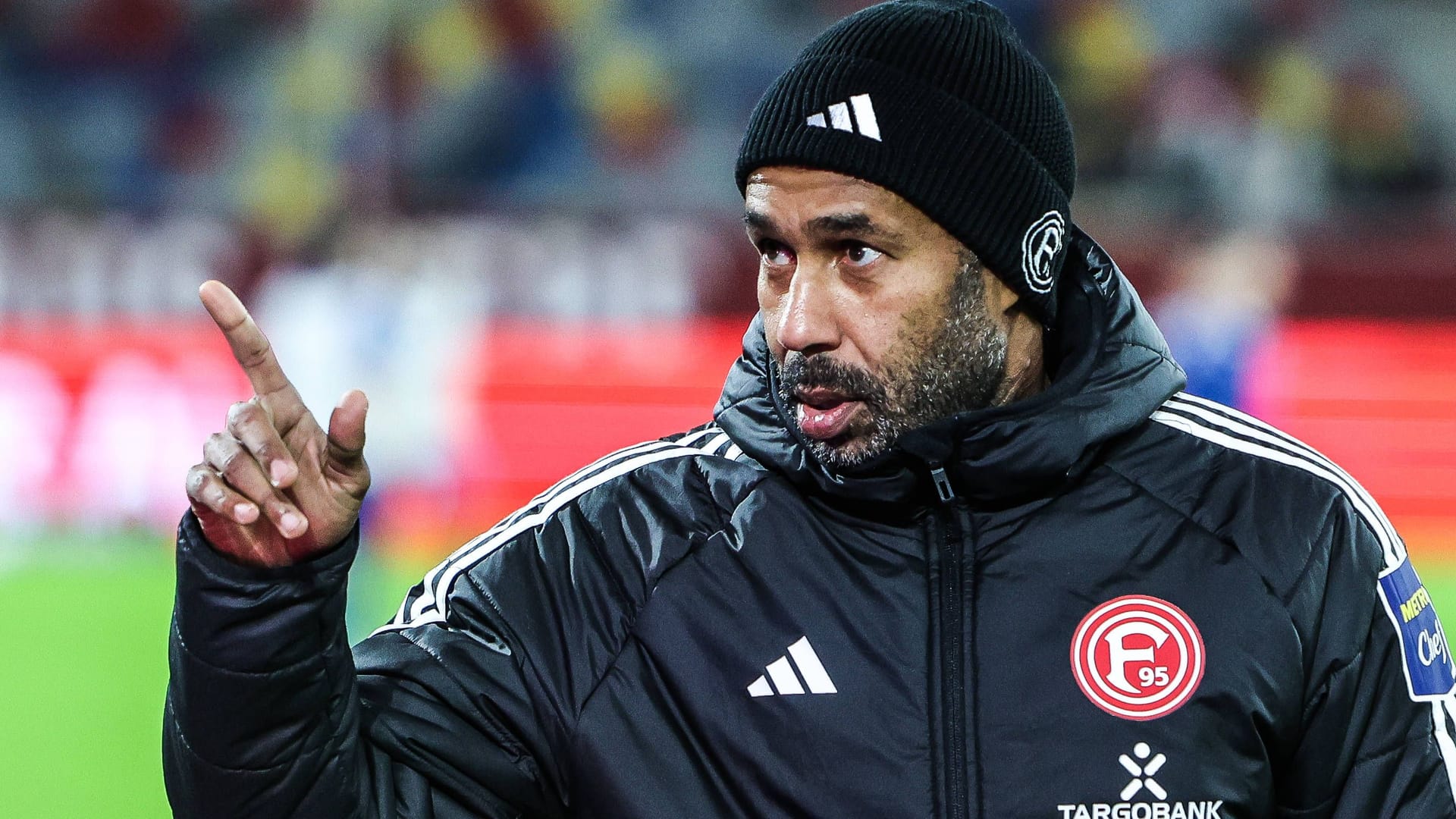 Daniel Thioune: Der Düsseldorfer Trainer erlebte eine traumatische Relegation.