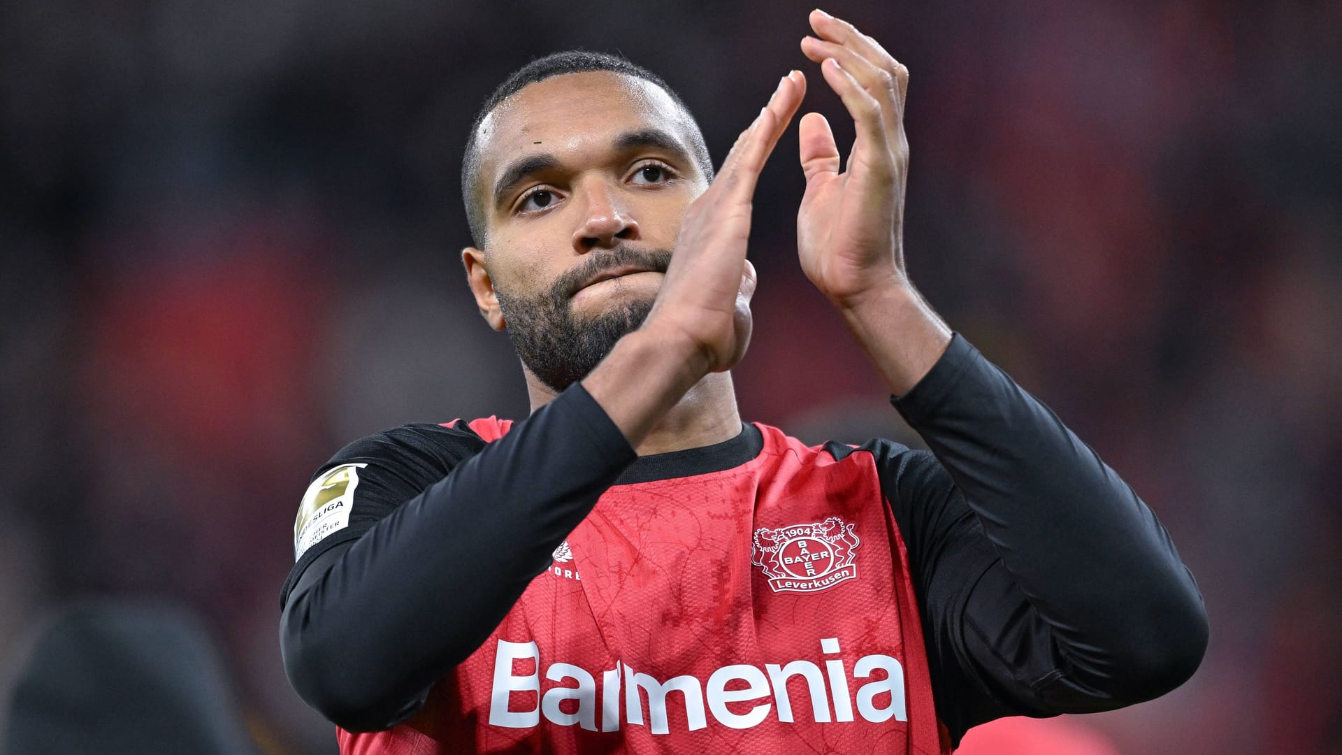 Abschied aus Leverkusen? Jonathan Tah spielt seit 2015 für die Werkself.