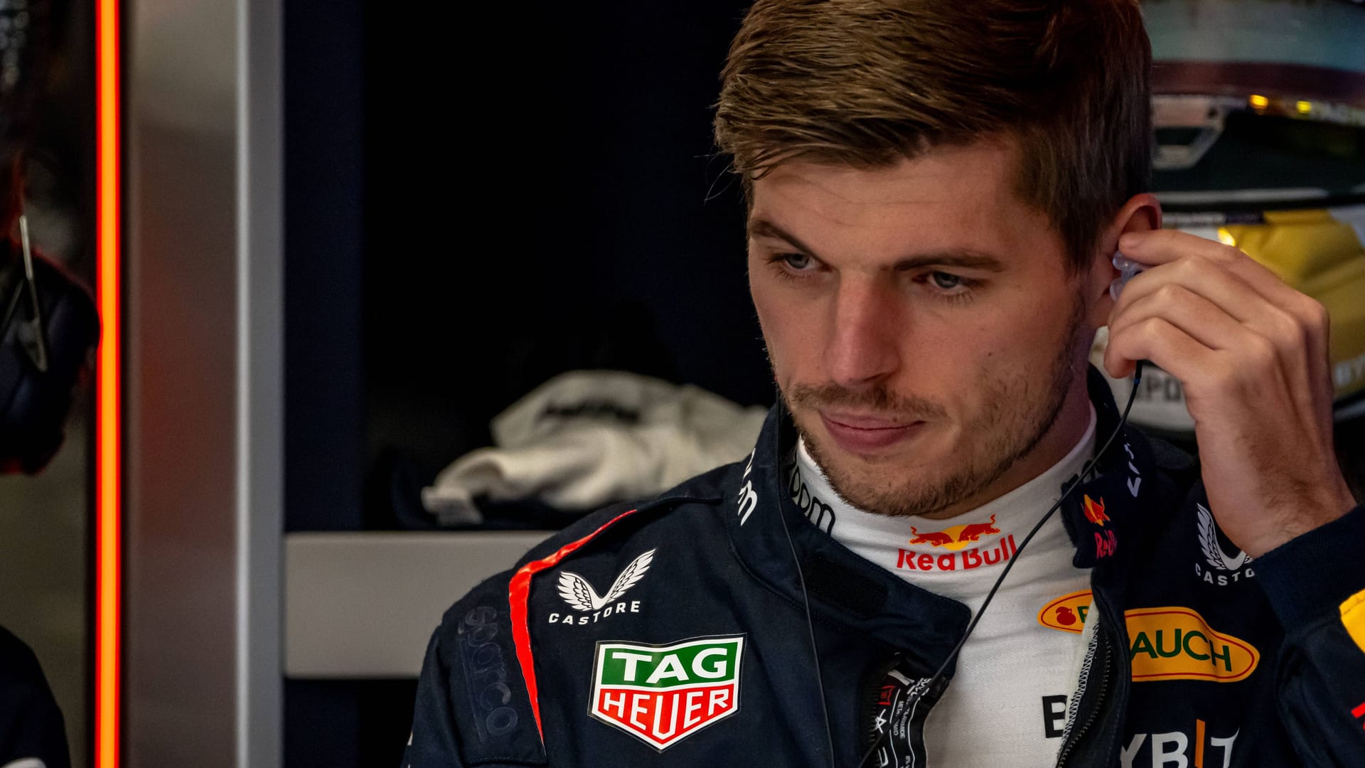 Max Verstappen: Der Weltmeister teilt weiter gegen George Russell aus.