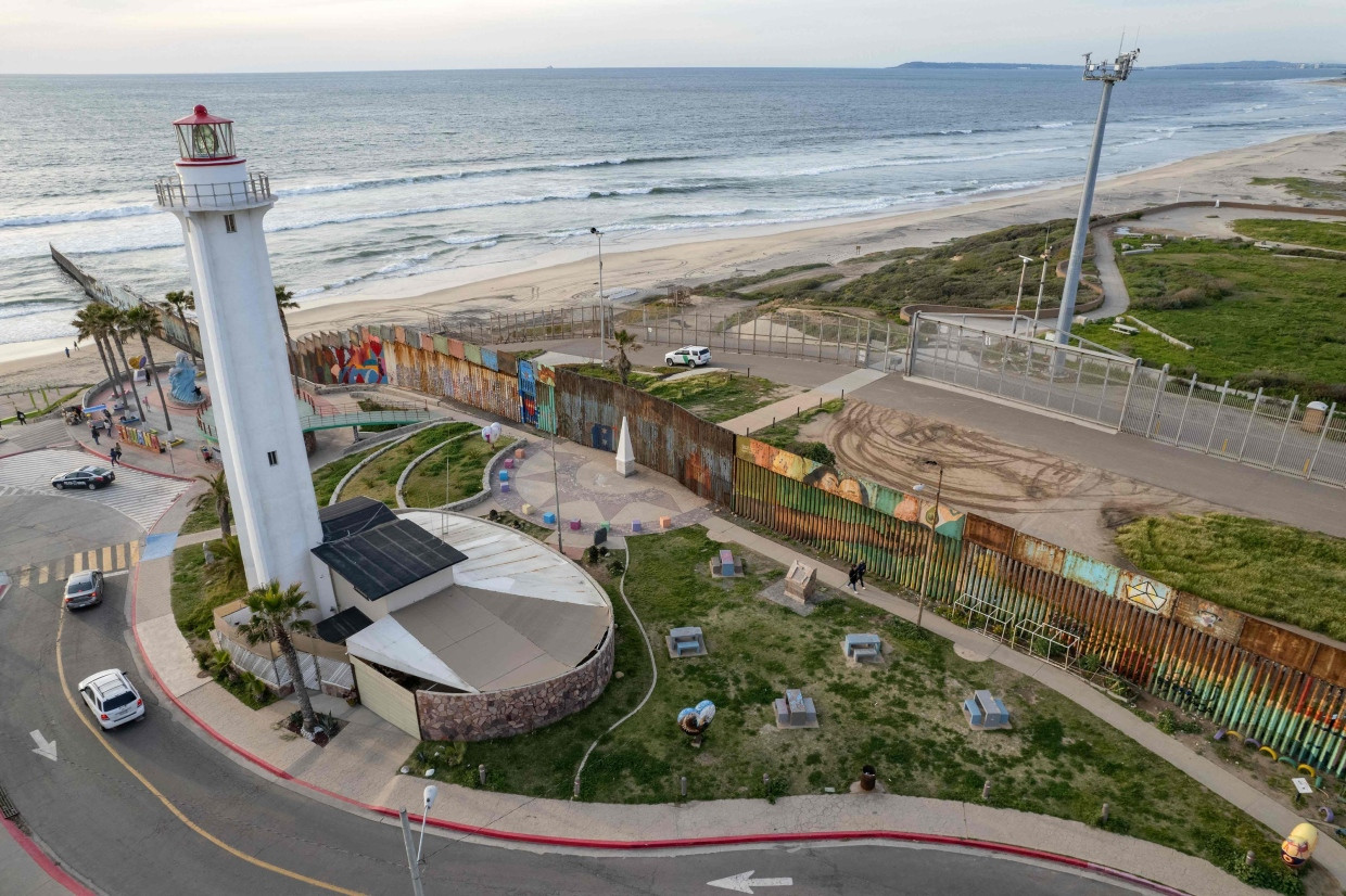 Schier unüberwindbar: der amerikanische Grenzzaun bei Tijuana