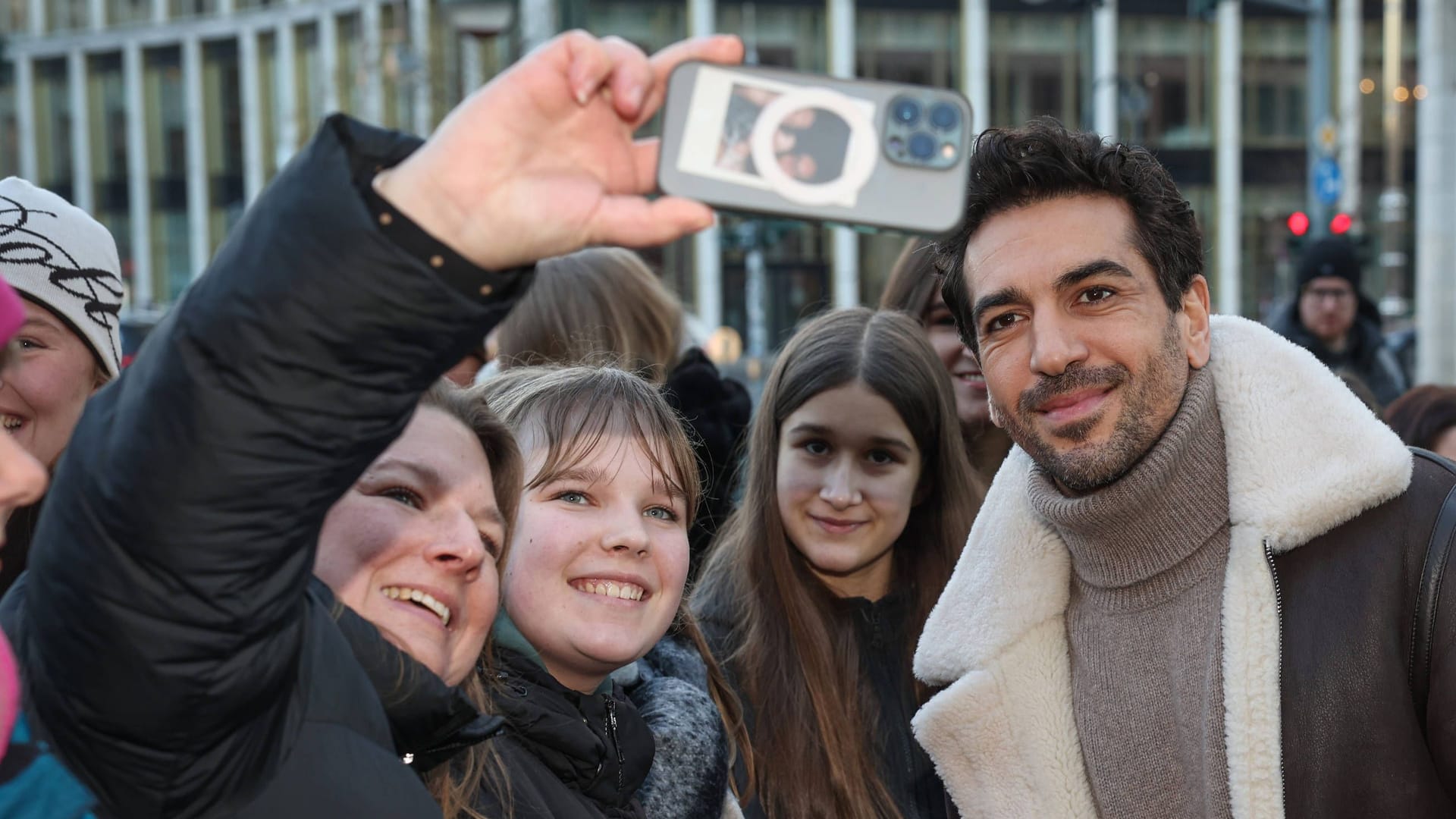 Elyas M'Barek: Der Schauspieler war der Star der Deutschlandpremiere von "Paddington in Peru".