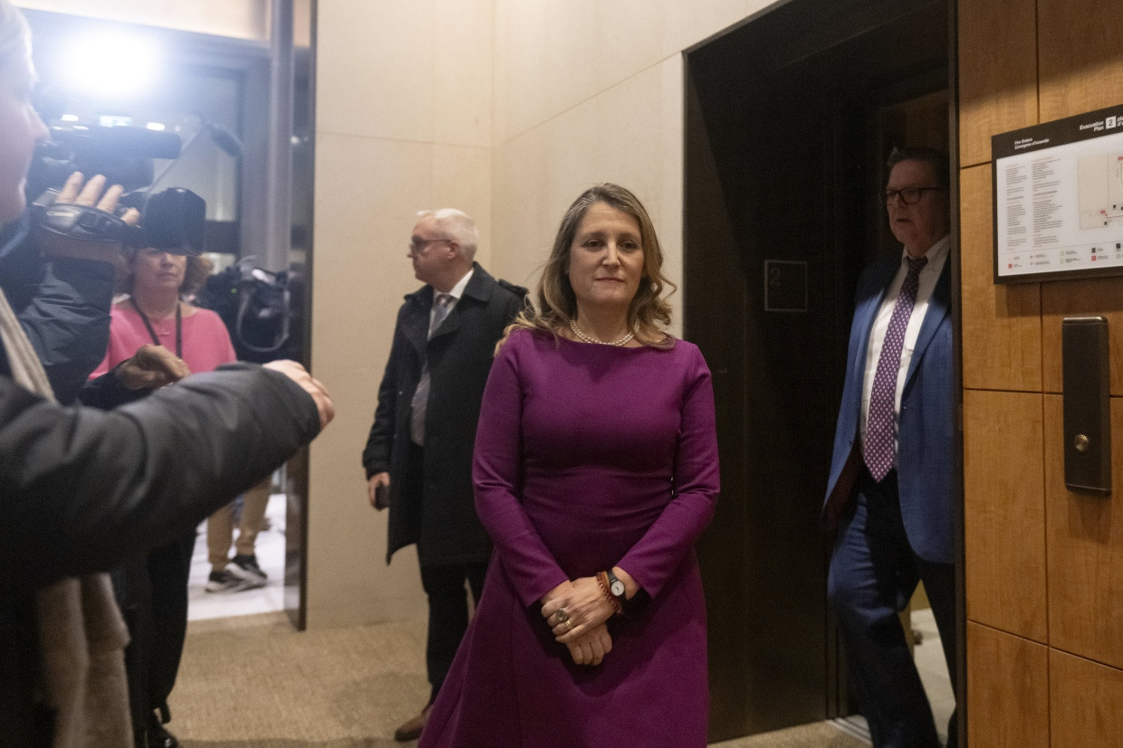 Ihr Rücktritt führte zu seinem Rücktritt: Am 16. Dezember verabschiedete sich Chrystia Freeland aus der Regierung.