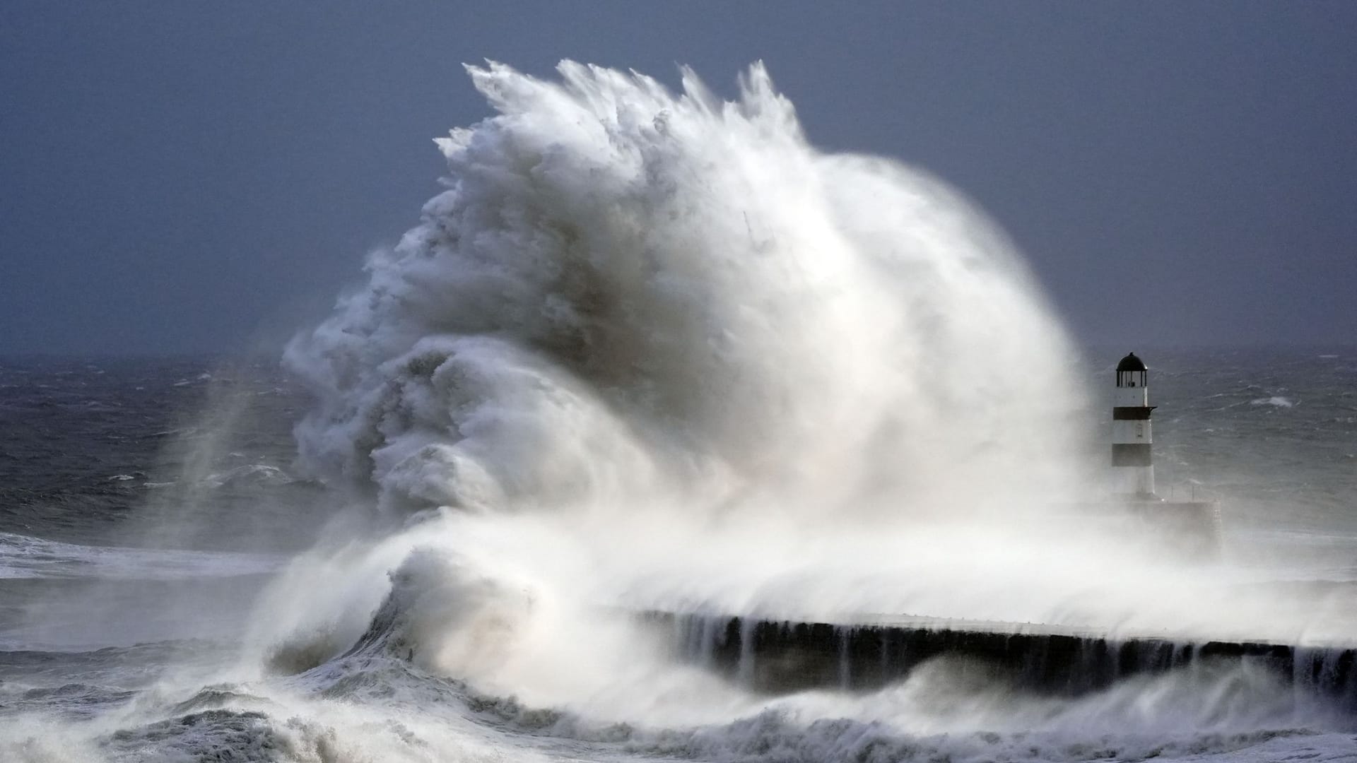 Sturm "Darragh" in Großbritannien