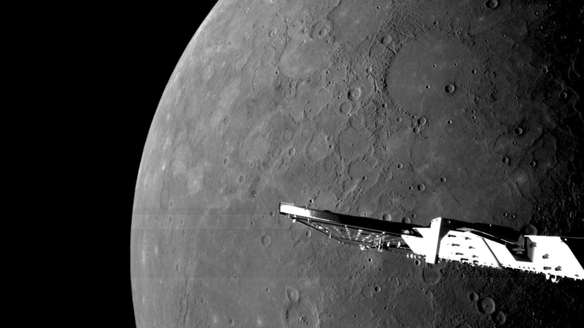 Sonde "BepiColombo" fliegt nah an Merkur vorbei