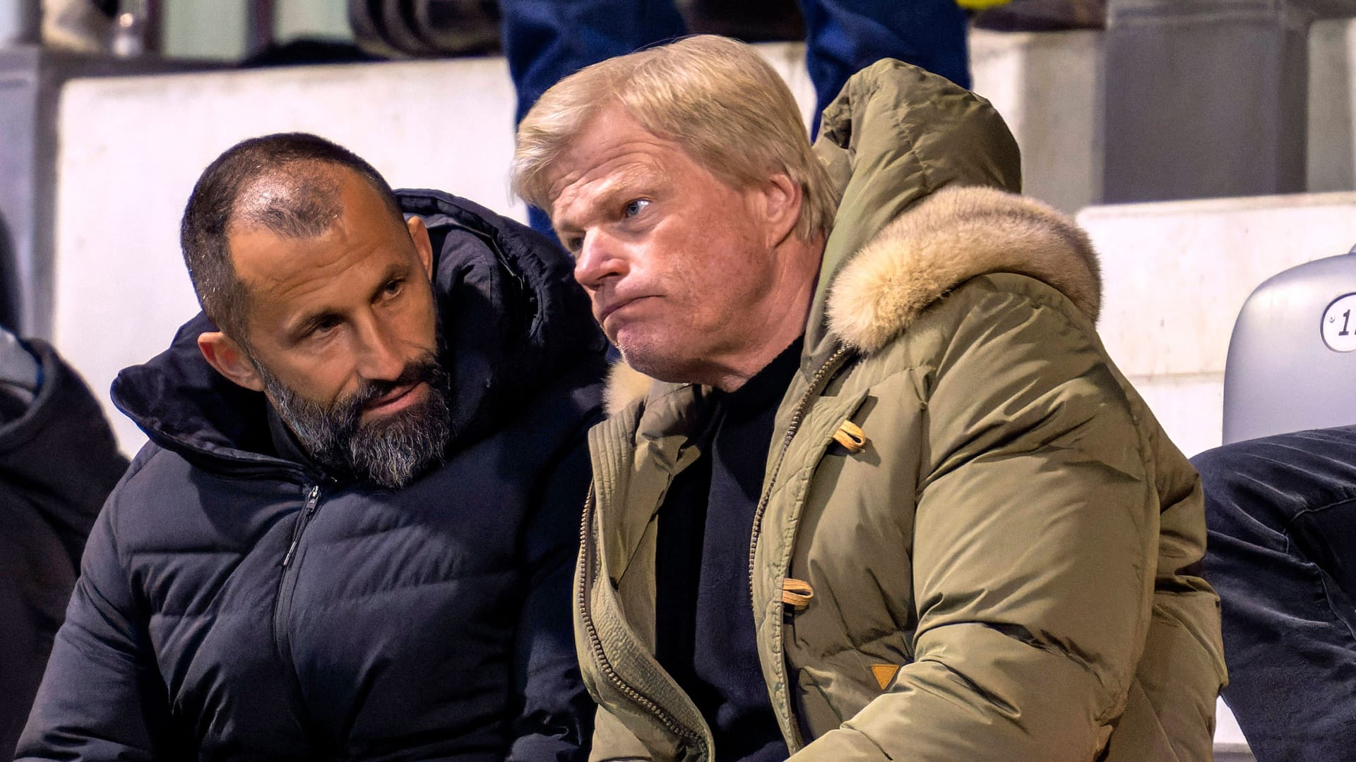 Hasan Salihamidzic und Oliver Kahn (r.): Die Bosse stehen unter Druck.