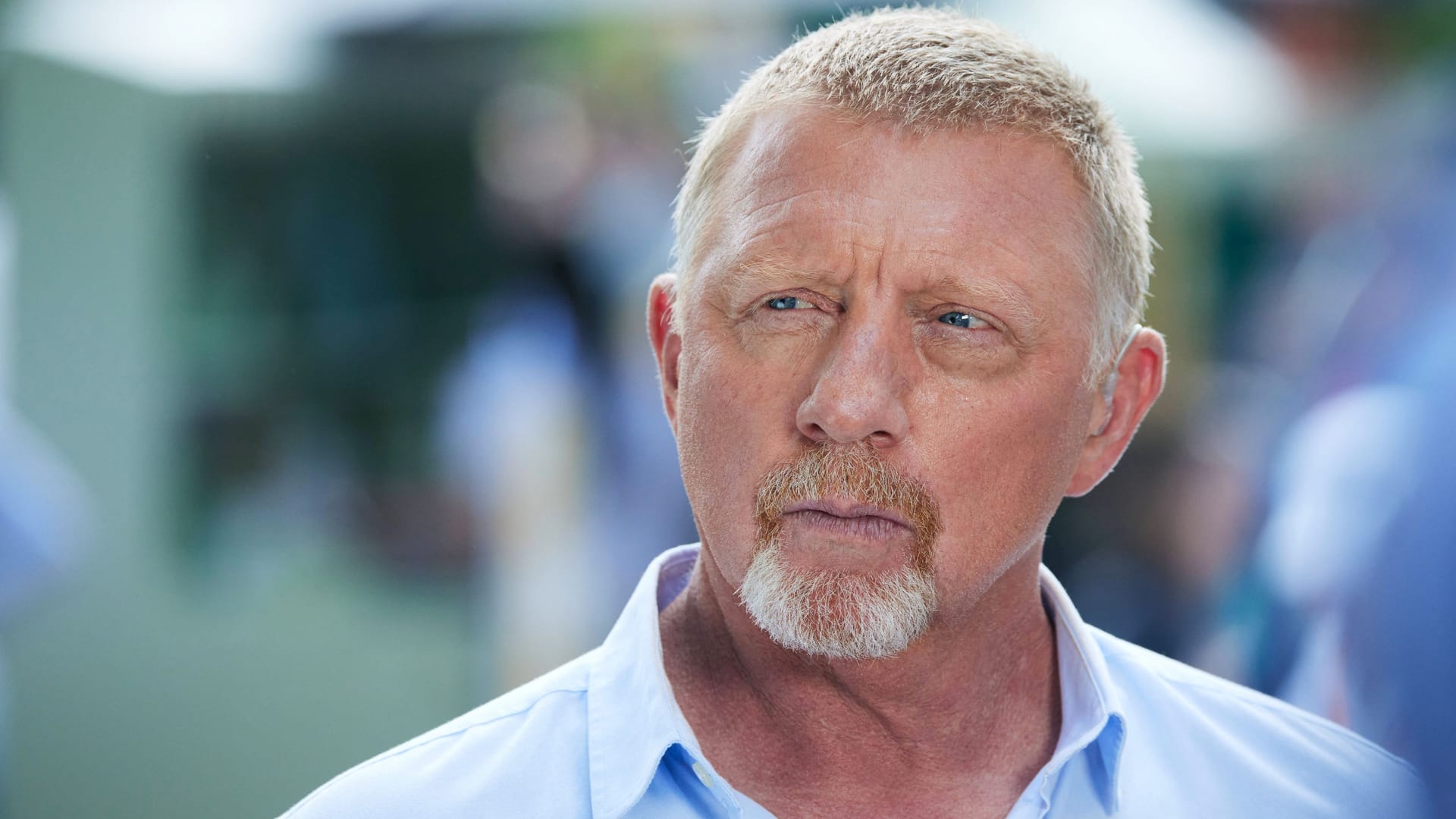 Boris Becker: Er ist in der neuen Netflix-Show "Bear Hunt – Die Promi-Jagd" zu sehen.