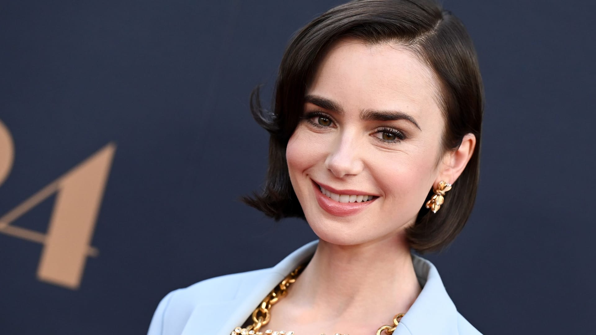 Lily Collins: Die Schauspielerin hat Nachwuchs bekommen.