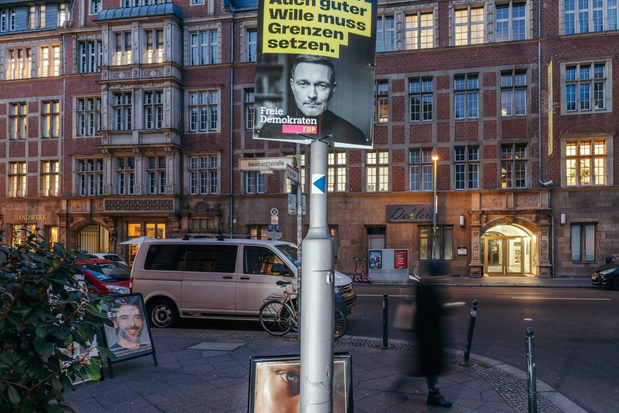 FDP-Zentrale in Berlin: Hinter vielen Fenstern ist es dunkel.