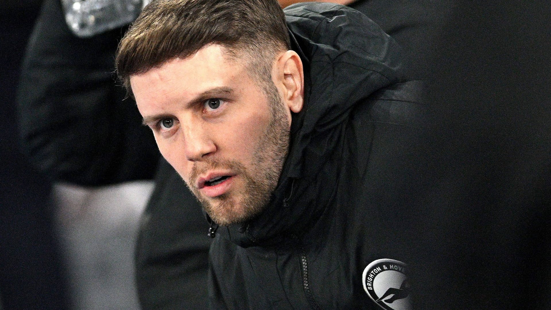 Fabian Hürzeler: Der Deutsche und sein Team haben gegen Chelsea gewonnen. Fabian Hürzeler: Der Deutsche und sein Team haben gegen Chelsea gewonnen.