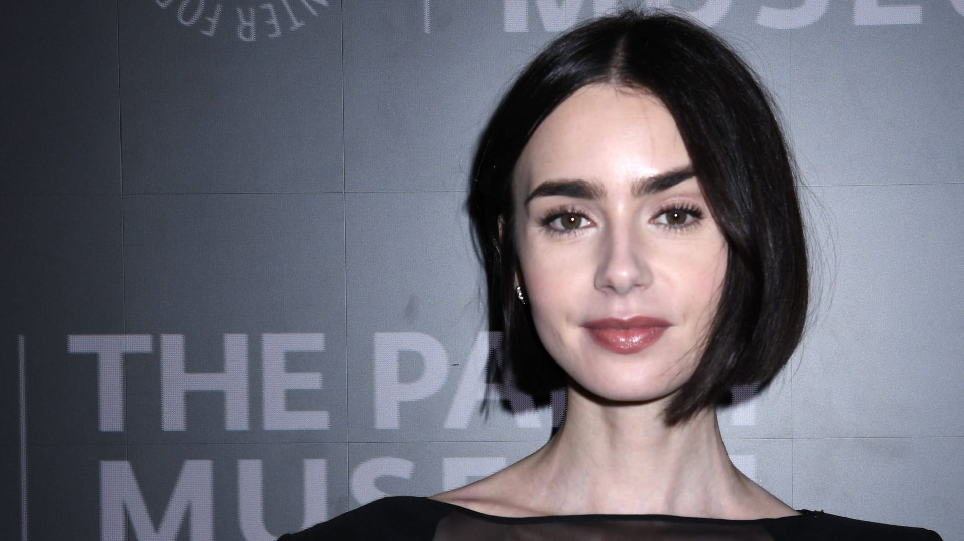 Lily Collins: Sie hat Nachwuchs bekommen.