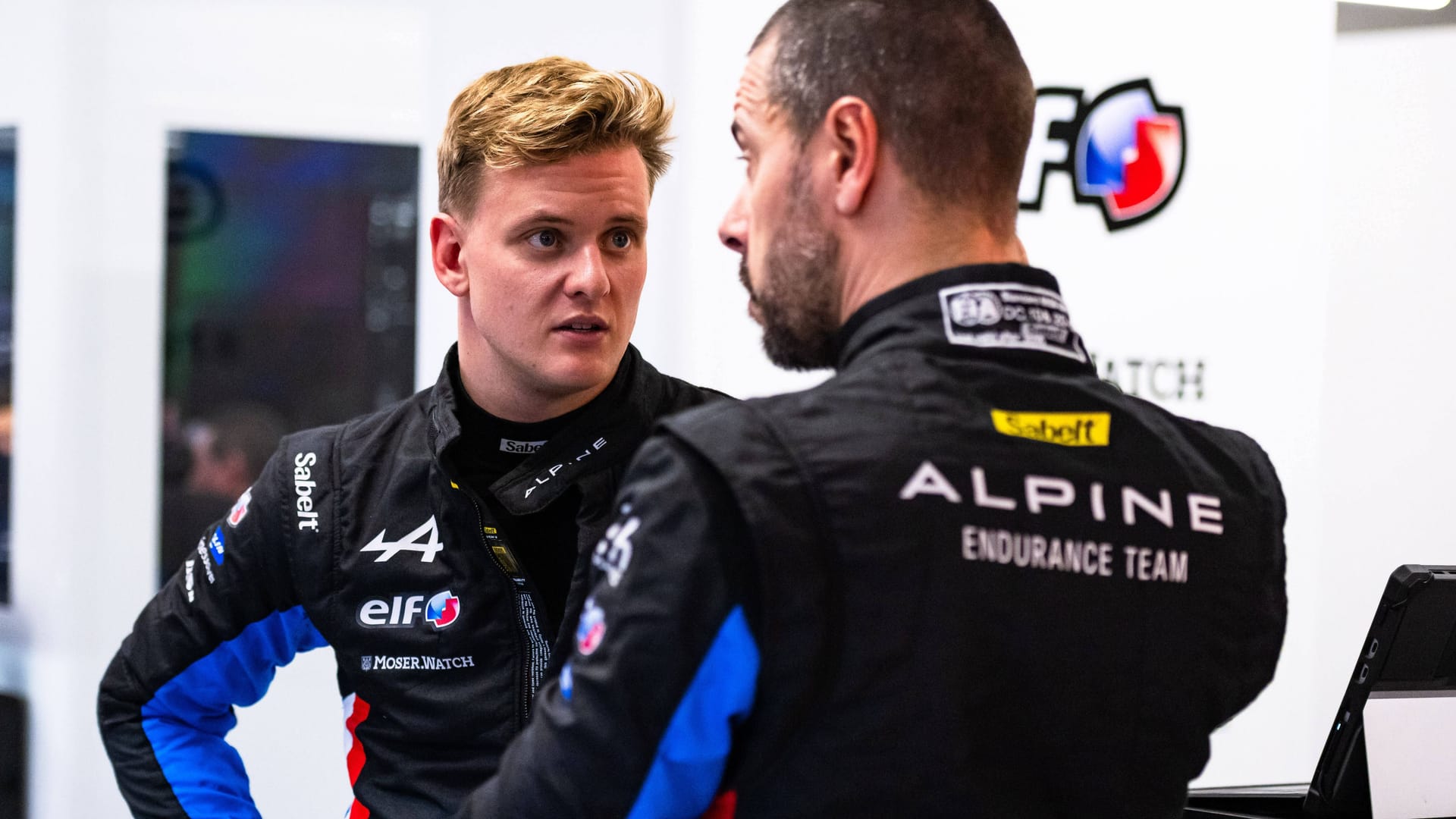 Mick Schumacher: Der deutsche Motorsportler fährt für das Alpine Endurance Team.