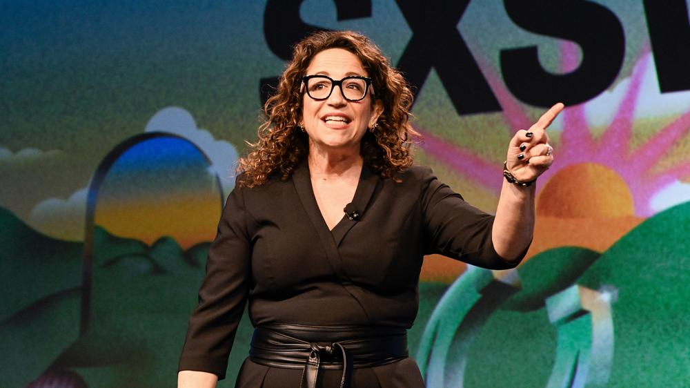 SXSW 2025: Amy Webb auf der Bühne der Konferenz South by Southwest (SXSW)