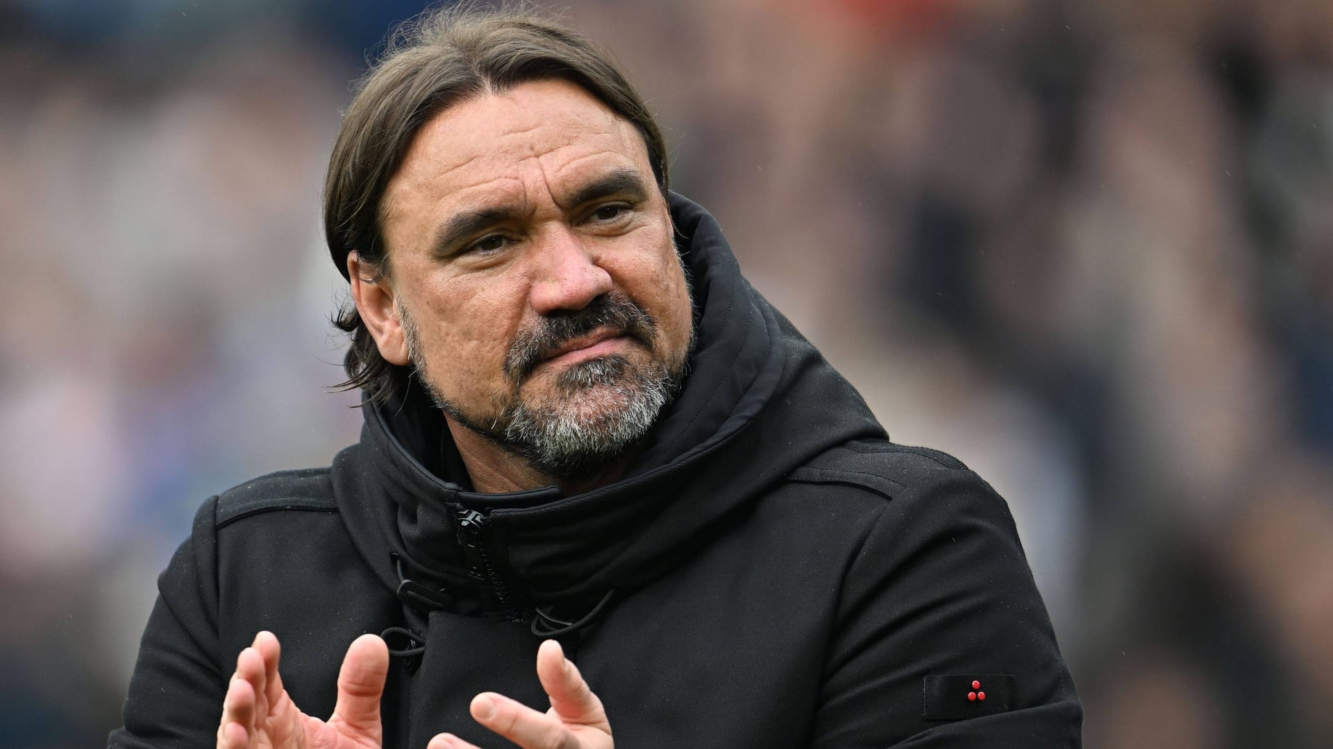 Daniel Farke: Er ist seit Juli 2023 Trainer von Leeds United. Daniel Farke: Er ist seit Juli 2023 Trainer von Leeds United.