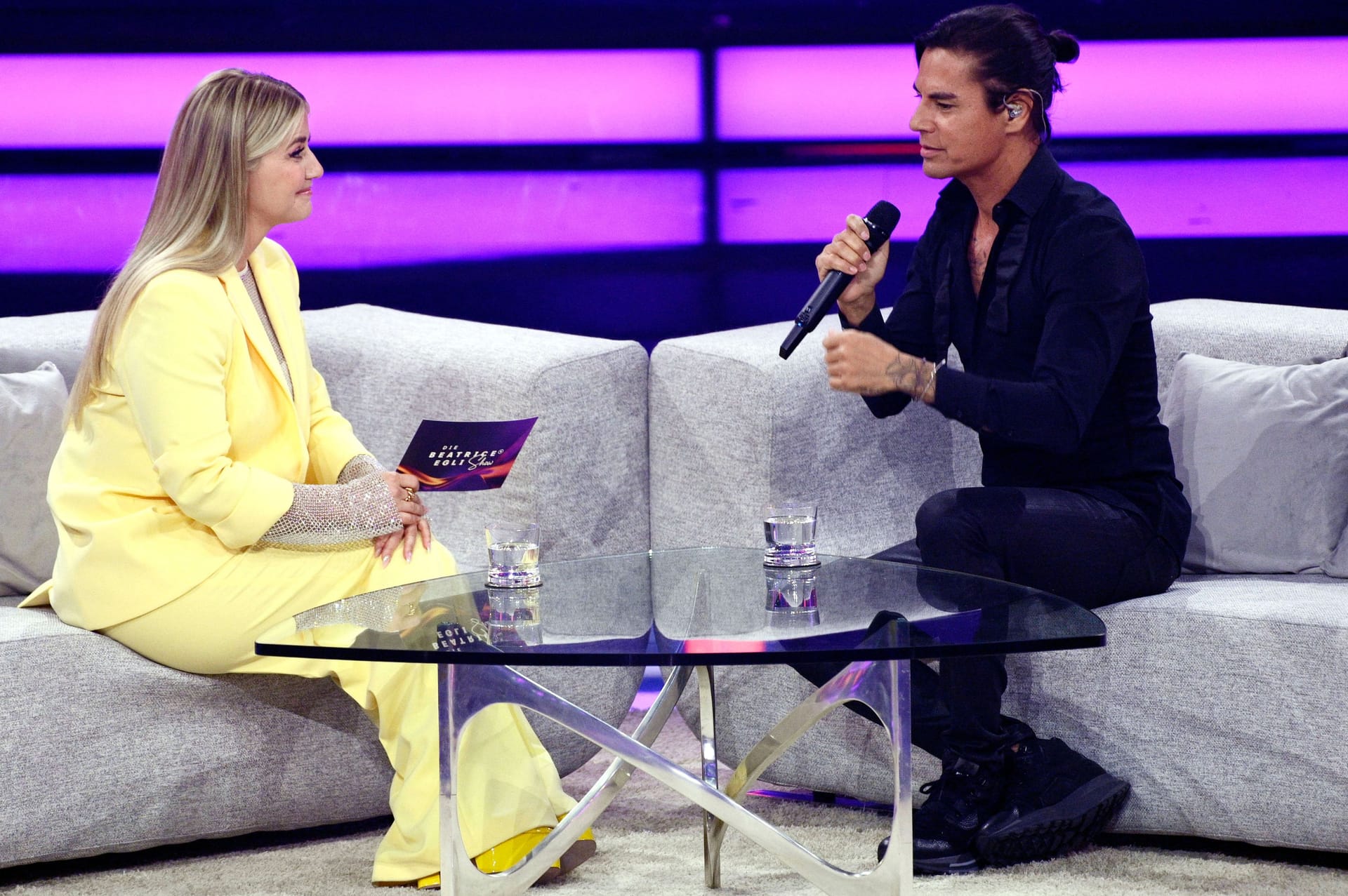 Beatrice Egli und Julio Iglesias Jr.: Der Sänger tritt am Samstag in ihrer ARD-Show auf. Beatrice Egli und Julio Iglesias Jr.: Der Sänger tritt am Samstag in ihrer ARD-Show auf.