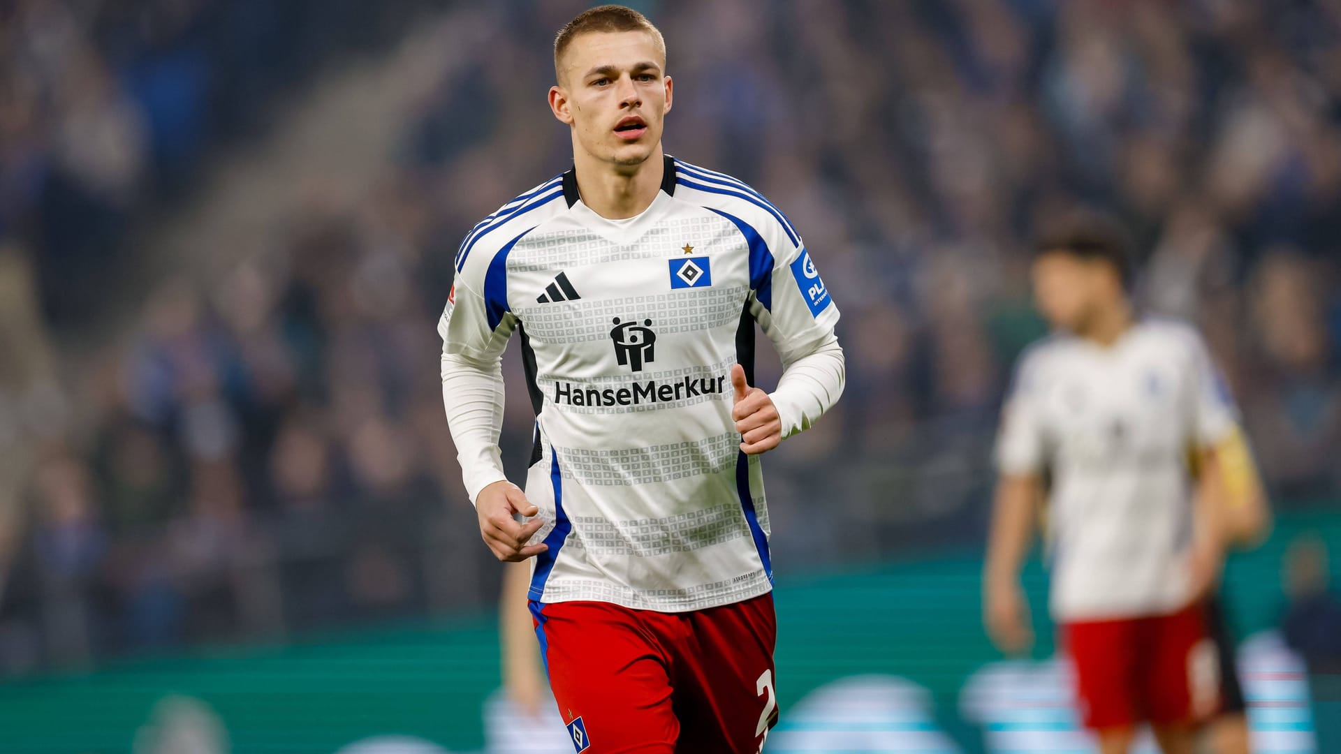 Miro Muheim: Der Schweizer Linksverteidiger ist eine wichtige Stütze für den Erfolg der HSV-Profis. Miro Muheim: Der Schweizer Linksverteidiger ist eine wichtige Stütze für den Erfolg der HSV-Profis.