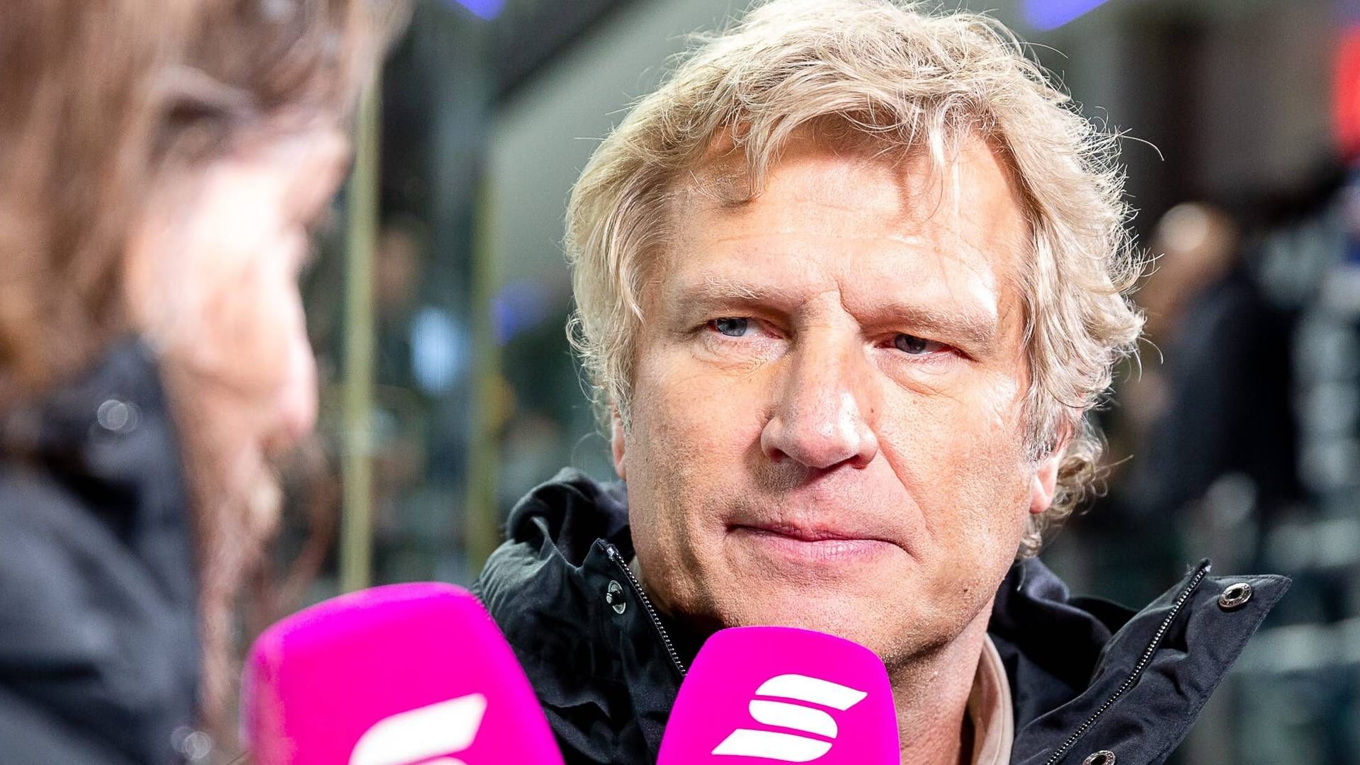 Gerhard Leinauer: Der deutsche Sportkommentator hat erneut mit einem bösartigen Tumor zu kämpfen. Gerhard Leinauer: Der deutsche Sportkommentator hat erneut mit einem bösartigen Tumor zu kämpfen.