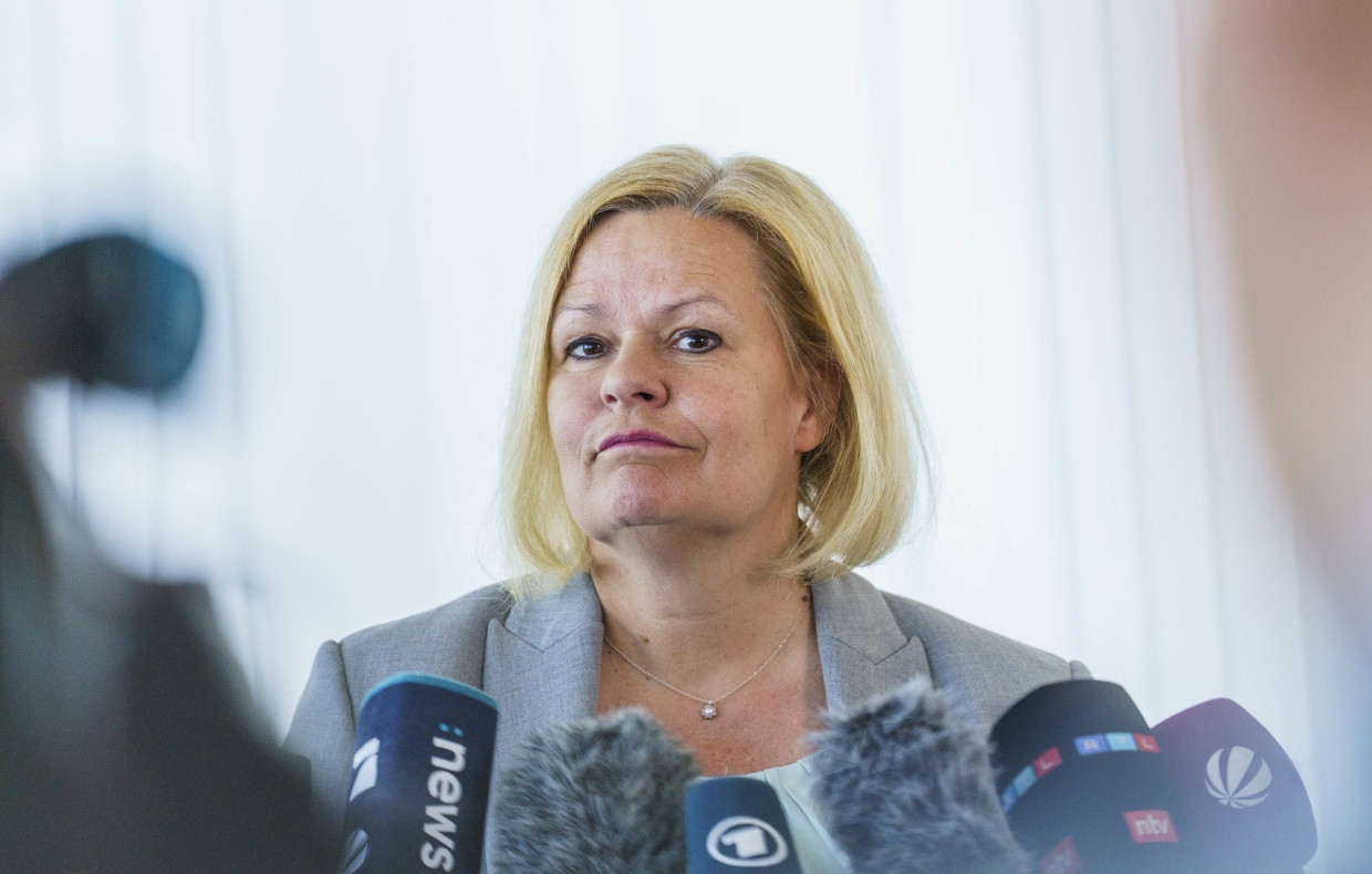 Die damalige Bundesinnenministerin Nancy Faeser am 2. Mai in Wiesbaden, dem Tag, als die AfD hochgestuft wurde.