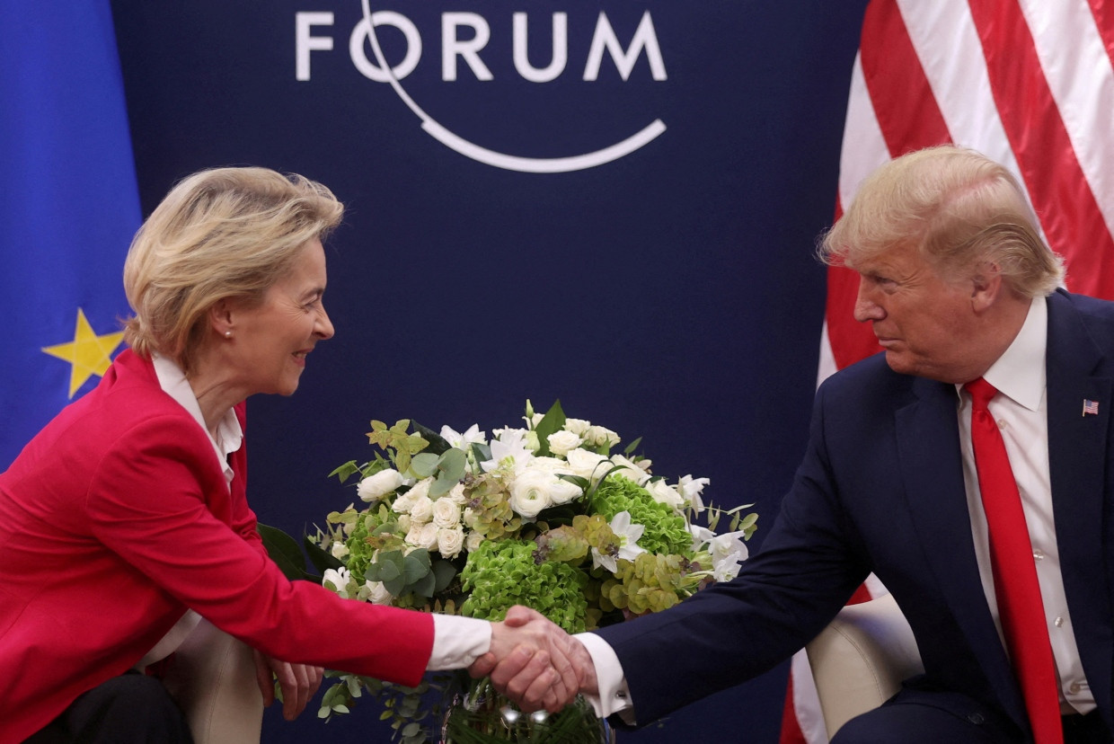 Freundliche Gesten? Ursula von der Leyen und Donald Trump (Archivbild; Januar 2020 in Davos)
