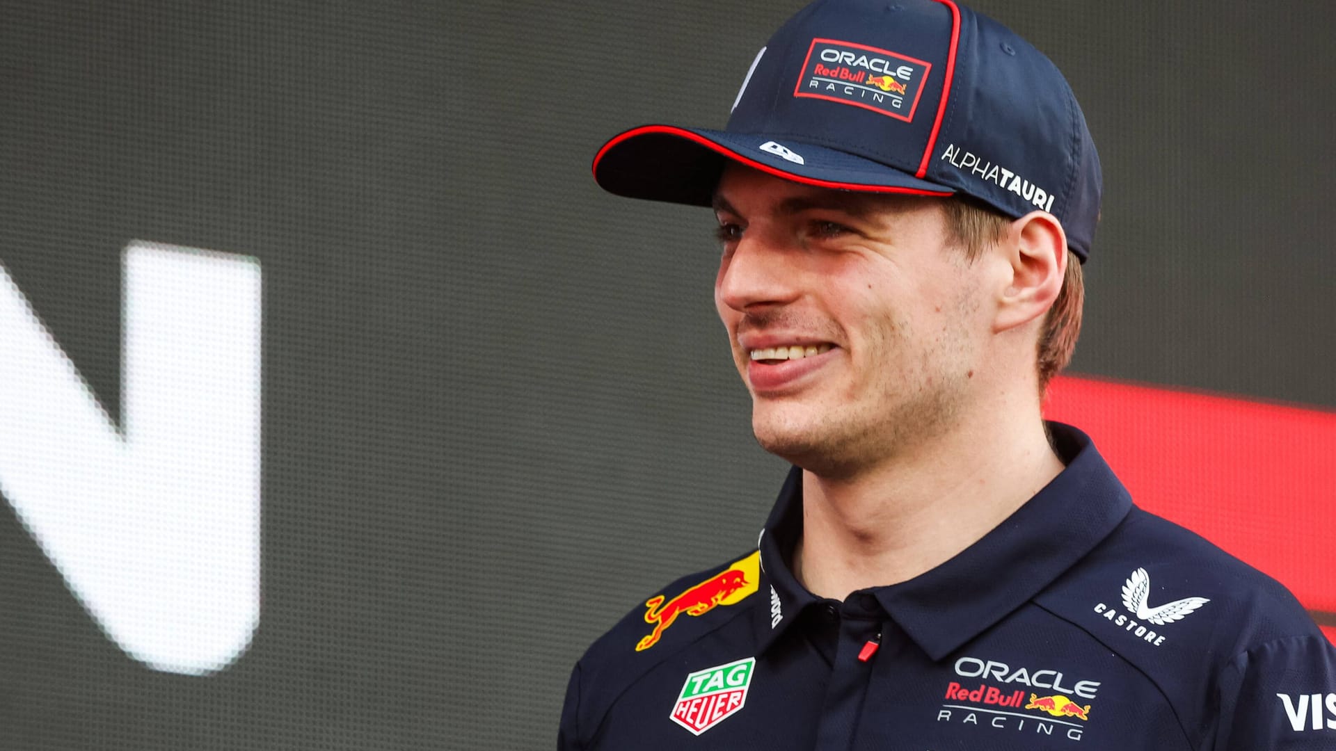 Max Verstappen: Er ist Vater eines Mädchens geworden. Max Verstappen: Er ist Vater eines Mädchens geworden.