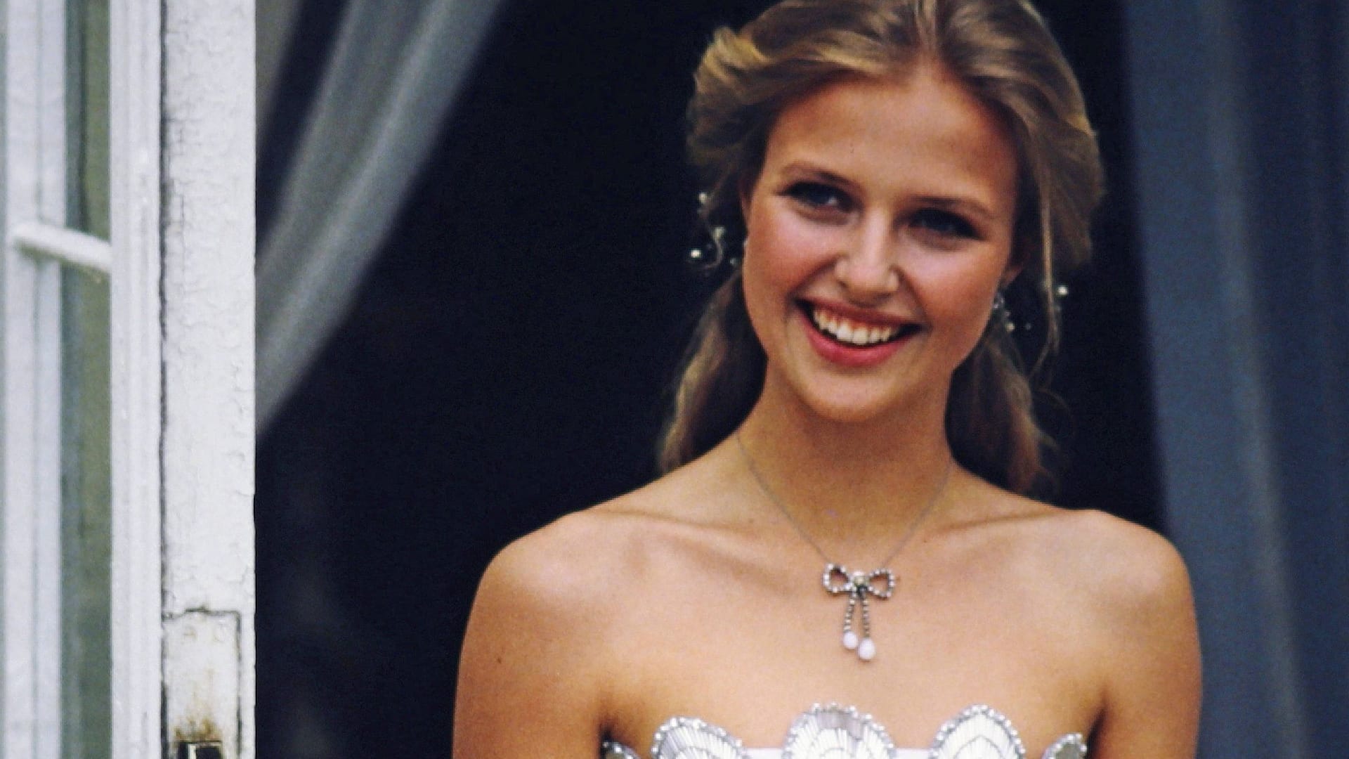Katharina Böhm: Hier ist sie 1987 in der ersten Folge von "Das Erbe der Guldenburgs" zu sehen. Katharina Böhm: Hier ist sie 1987 in der ersten Folge von "Das Erbe der Guldenburgs" zu sehen.