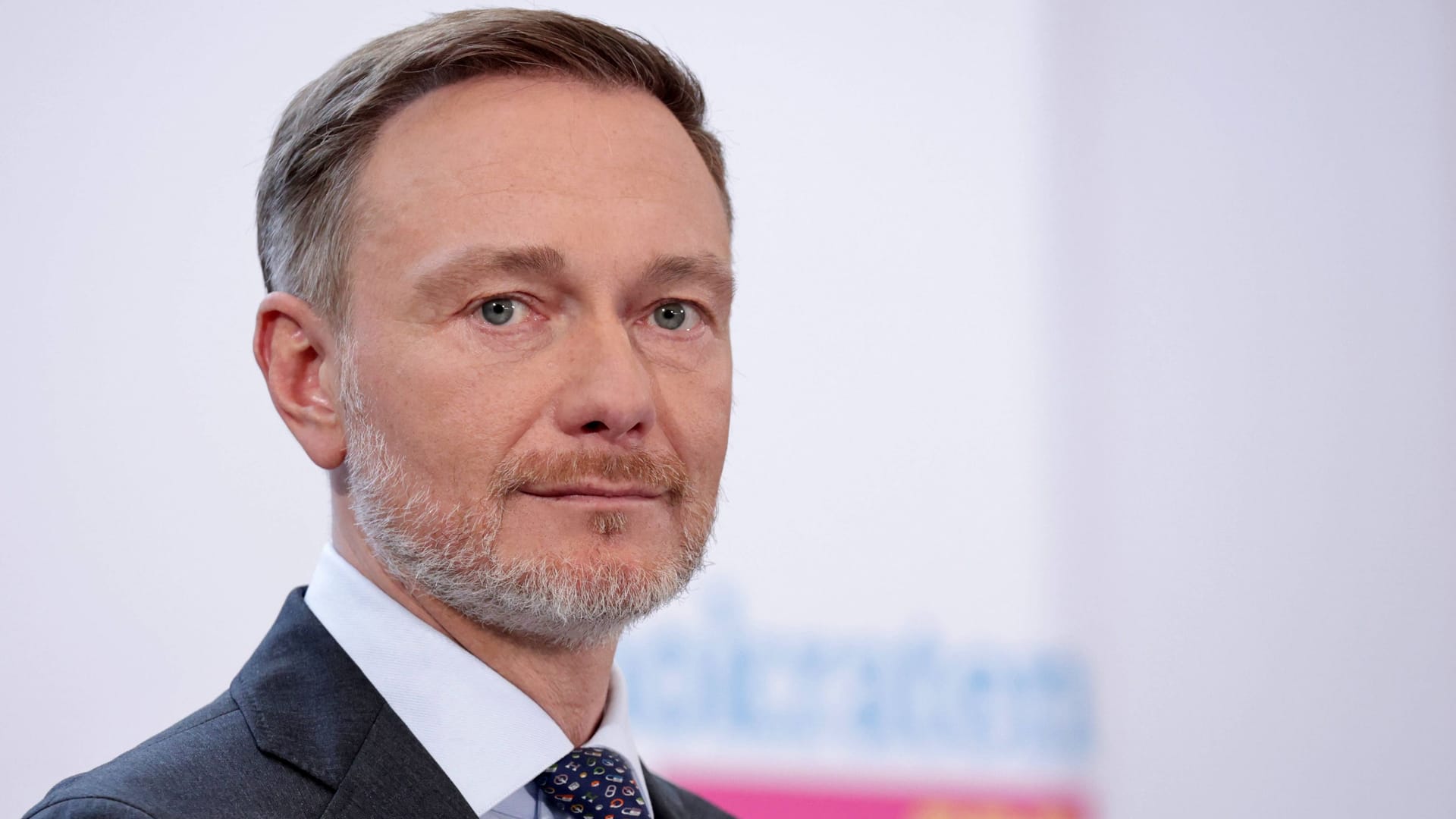 Christian Lindner: Er fehlte beim Zapfenstreich für Olaf Scholz. Christian Lindner: Er fehlte beim Zapfenstreich für Olaf Scholz.