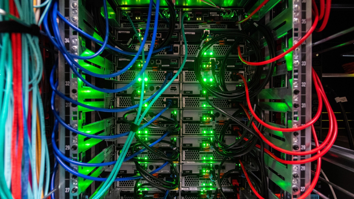 Die meisten deutschen Behörden und Unternehmen setzen auf amerikanische Technik: Europäische Alternativen zu finden, gestaltet sich oft mühsam.