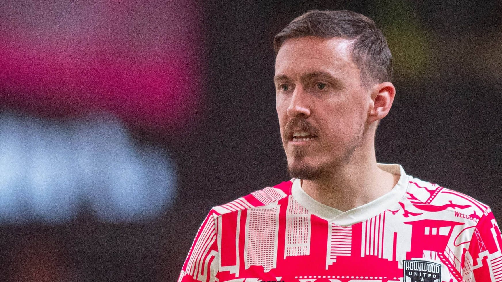 Max Kruse: Er widmet sich nach seiner Fußballkarriere dem Rennsport. Max Kruse: Er widmet sich nach seiner Fußballkarriere dem Rennsport.