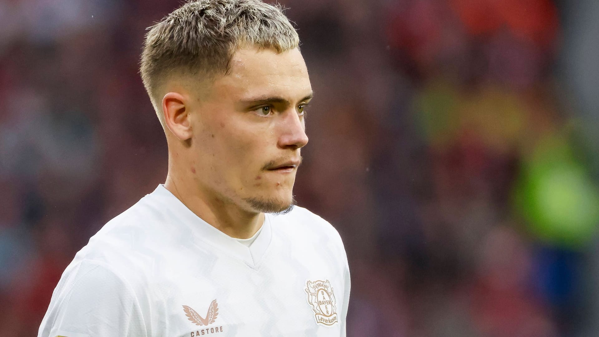 Florian Wirtz: Der Nationalspieler ist heiß begehrt. Florian Wirtz: Der Nationalspieler ist heiß begehrt.