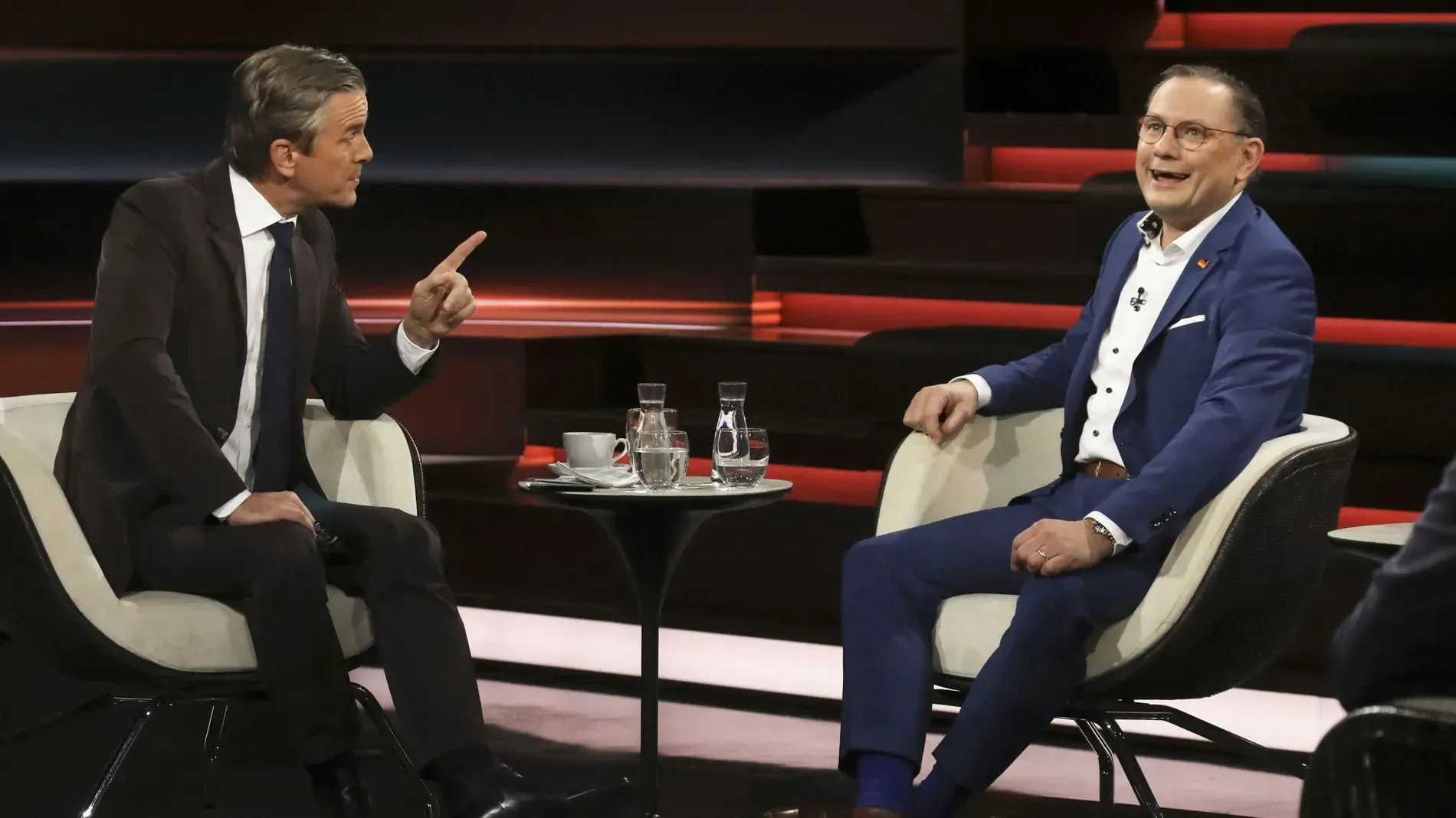 Warum Tino Chrupalla bei Markus Lanz und Co. immer wieder gut aussehen kann Warum Tino Chrupalla bei Markus Lanz und Co. immer wieder gut aussehen kann