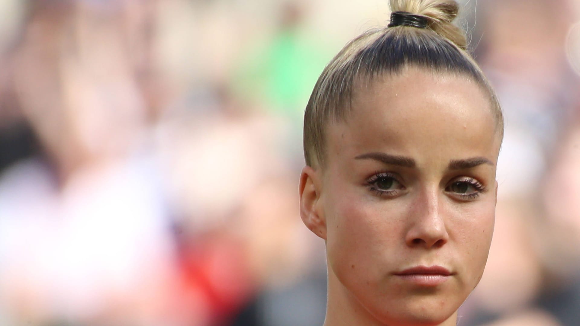 Giulia Gwinn spielt für den FC Bayern München und die Nationalmannschaft. Giulia Gwinn spielt für den FC Bayern München und die Nationalmannschaft.