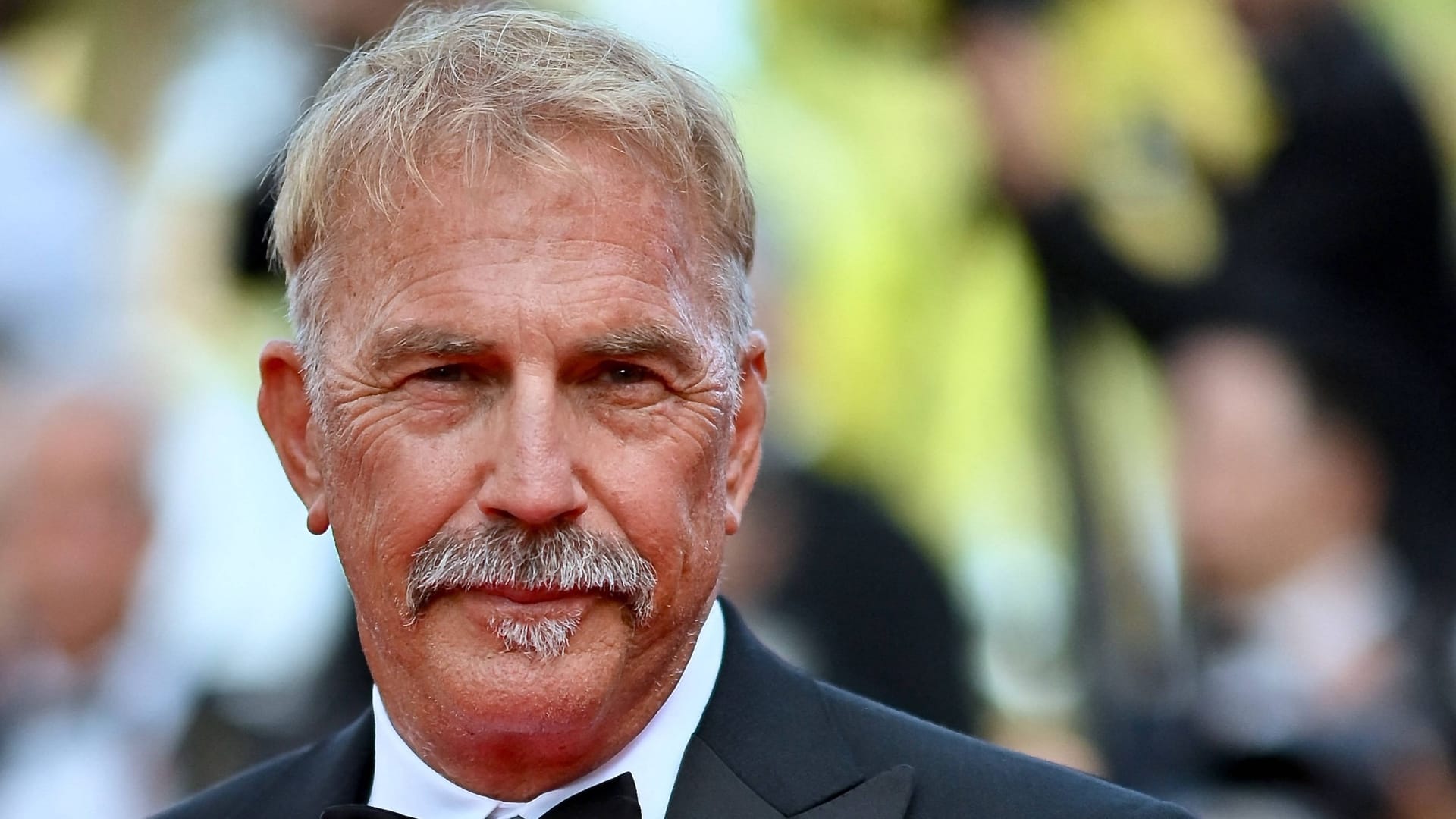 Kevin Costner: Der neue Film des Hollywoodstars steht vor Gericht. Kevin Costner: Der neue Film des Hollywoodstars steht vor Gericht.