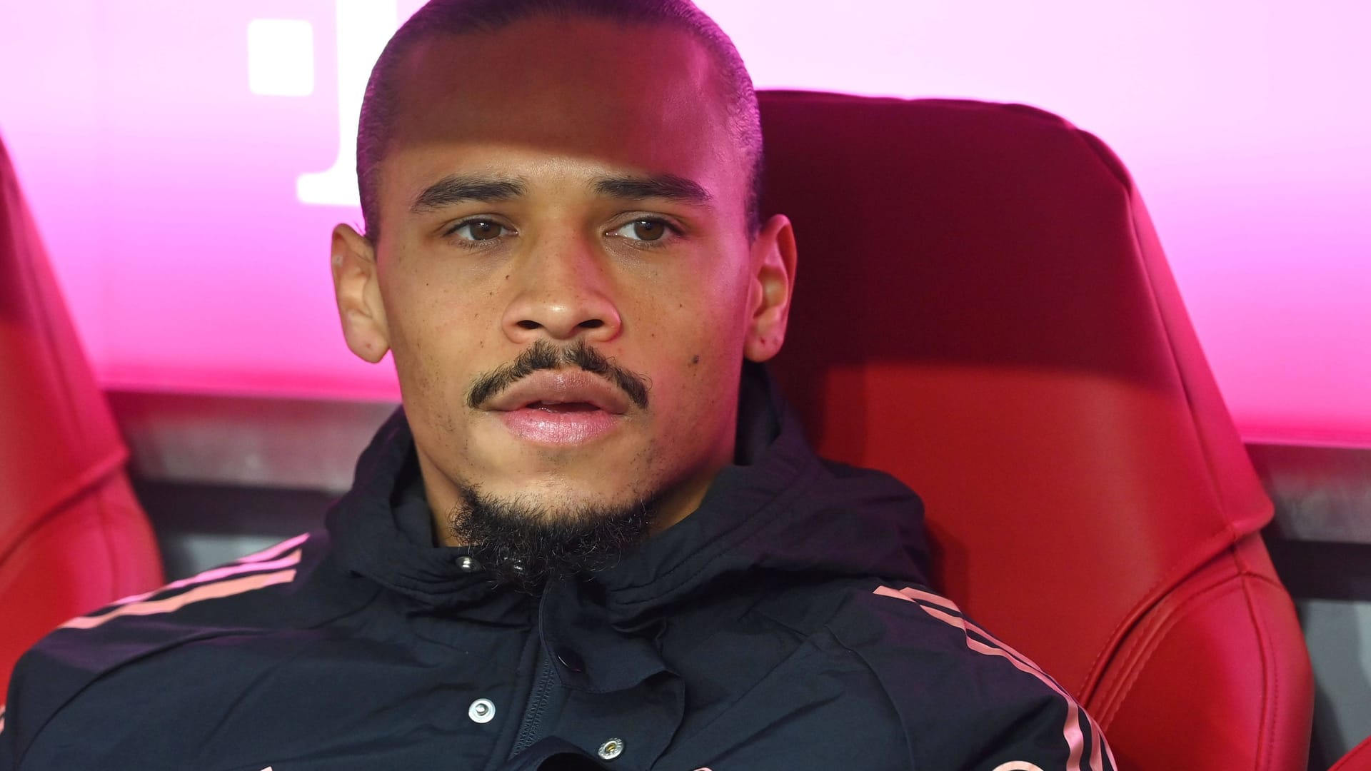 Leroy Sané: Bleibt der Nationalspieler über den Sommer hinaus in München? Leroy Sané: Bleibt der Nationalspieler über den Sommer hinaus in München?