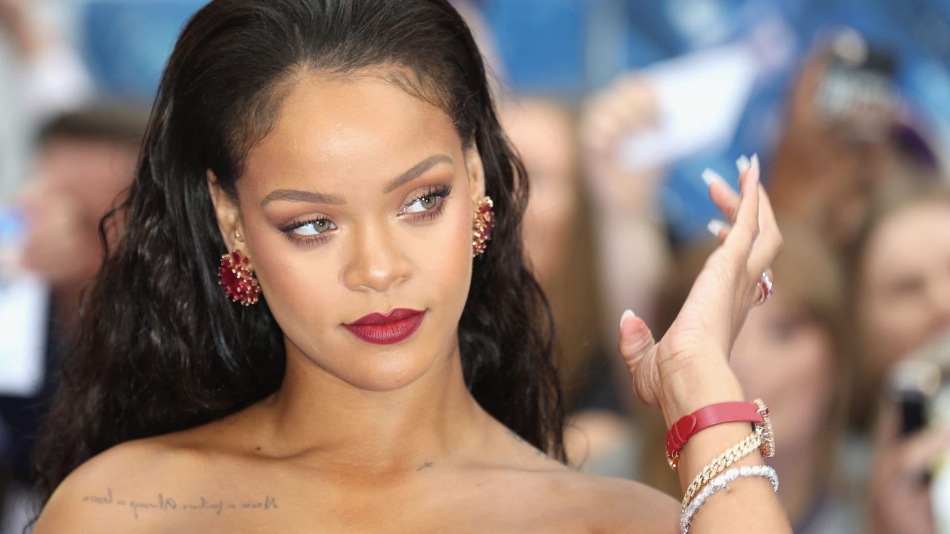 Rihanna: Die Sängerin erwartet ihr drittes Kind. Rihanna: Die Sängerin erwartet ihr drittes Kind.