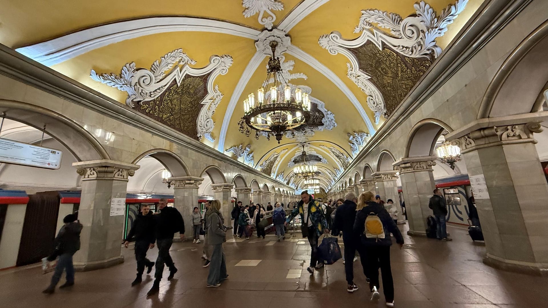 Moskauer Metro wird 90 Jahre alt Moskauer Metro wird 90 Jahre alt