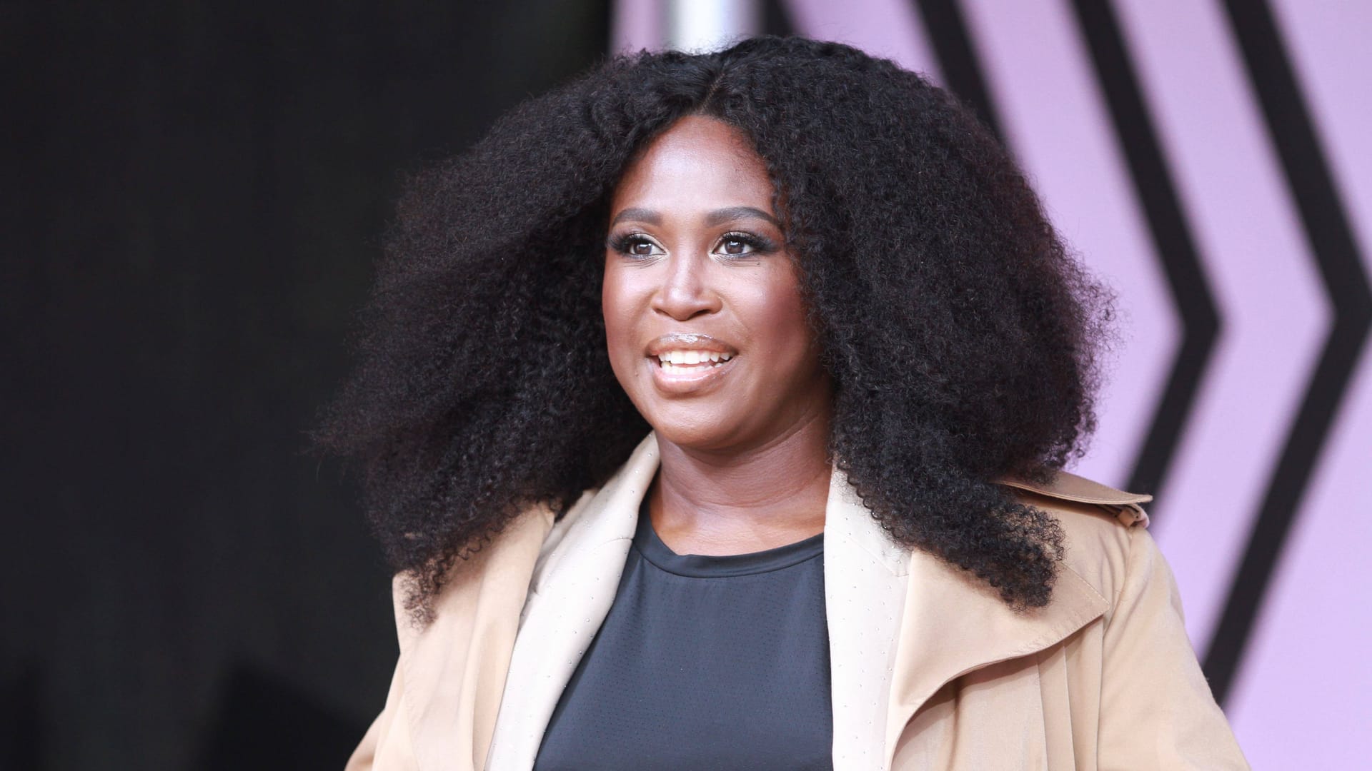 Motsi Mabuse: Die TV-Bekanntheit ist zum zweiten Mal verheiratet. Motsi Mabuse: Die TV-Bekanntheit ist zum zweiten Mal verheiratet.
