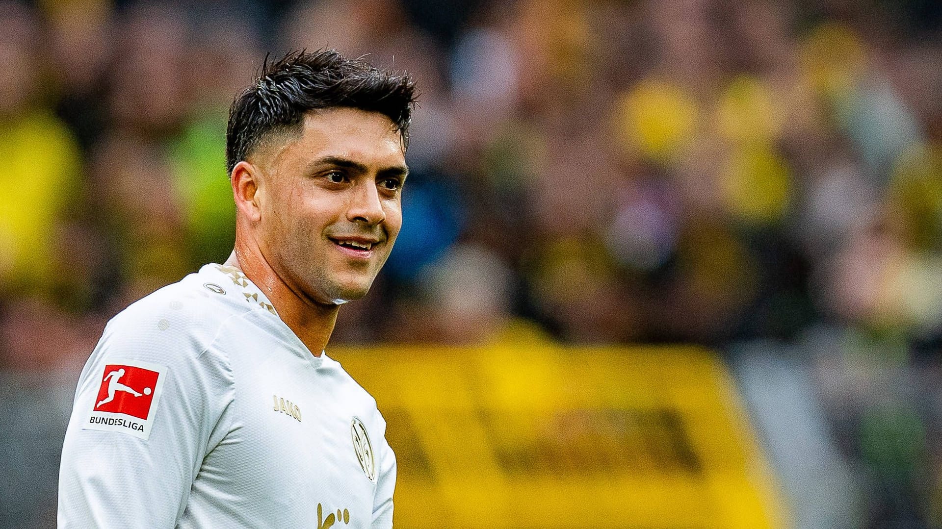 Nadiem Amiri: Er spielt seit Januar 2024 in Mainz. Nadiem Amiri: Er spielt seit Januar 2024 in Mainz.