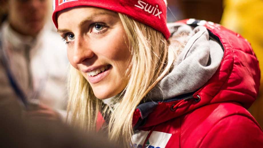 inen Spaß zu haben: Der schnelle Blondschopf Therese Johaug läuft sich als Norwegens Medaillenhoffnung im Langlauf in die Herzen der Zuschauer. inen Spaß zu haben: Der schnelle Blondschopf Therese Johaug läuft sich als Norwegens Medaillenhoffnung im Langlauf in die Herzen der Zuschauer.