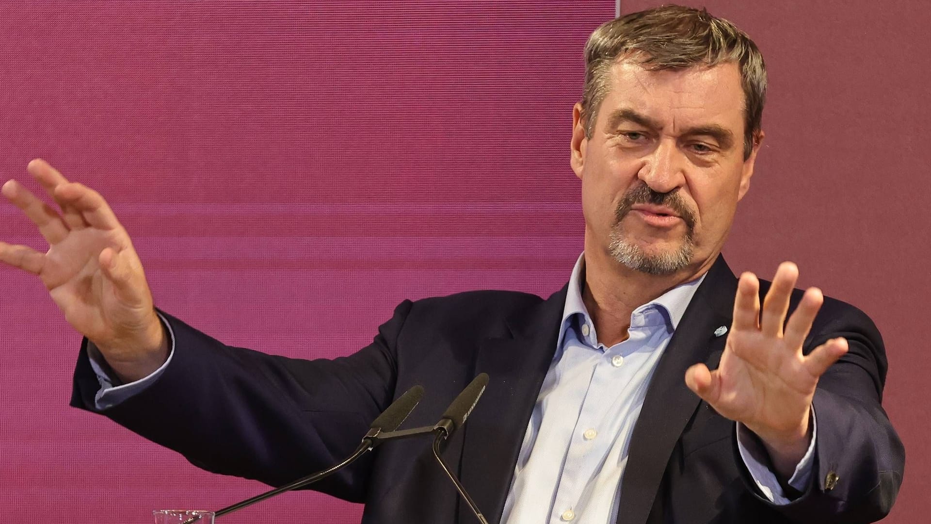 Markus Söder: Er polarisiert nicht nur mit seiner Politik, sondern auch mit seinen Instagram-Posts. Markus Söder: Er polarisiert nicht nur mit seiner Politik, sondern auch mit seinen Instagram-Posts.