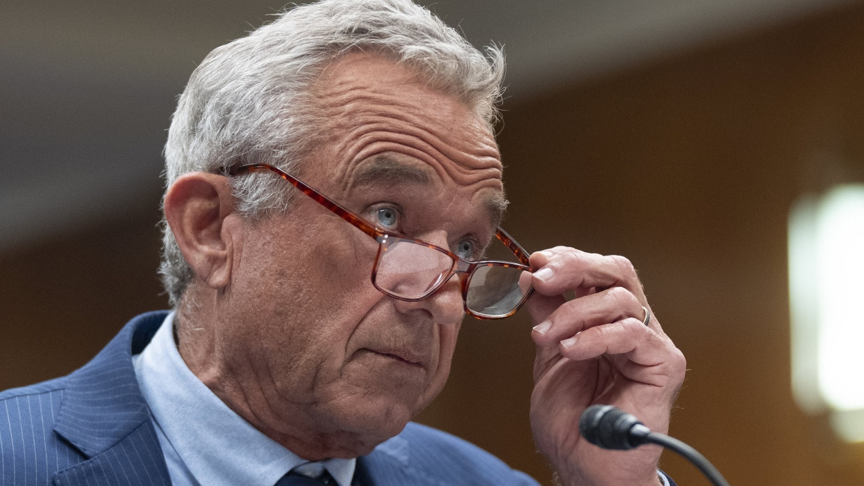 US-Gesundheitsminister Robert F. Kennedy Jr. vor der jüngsten Anhörung im Senat.