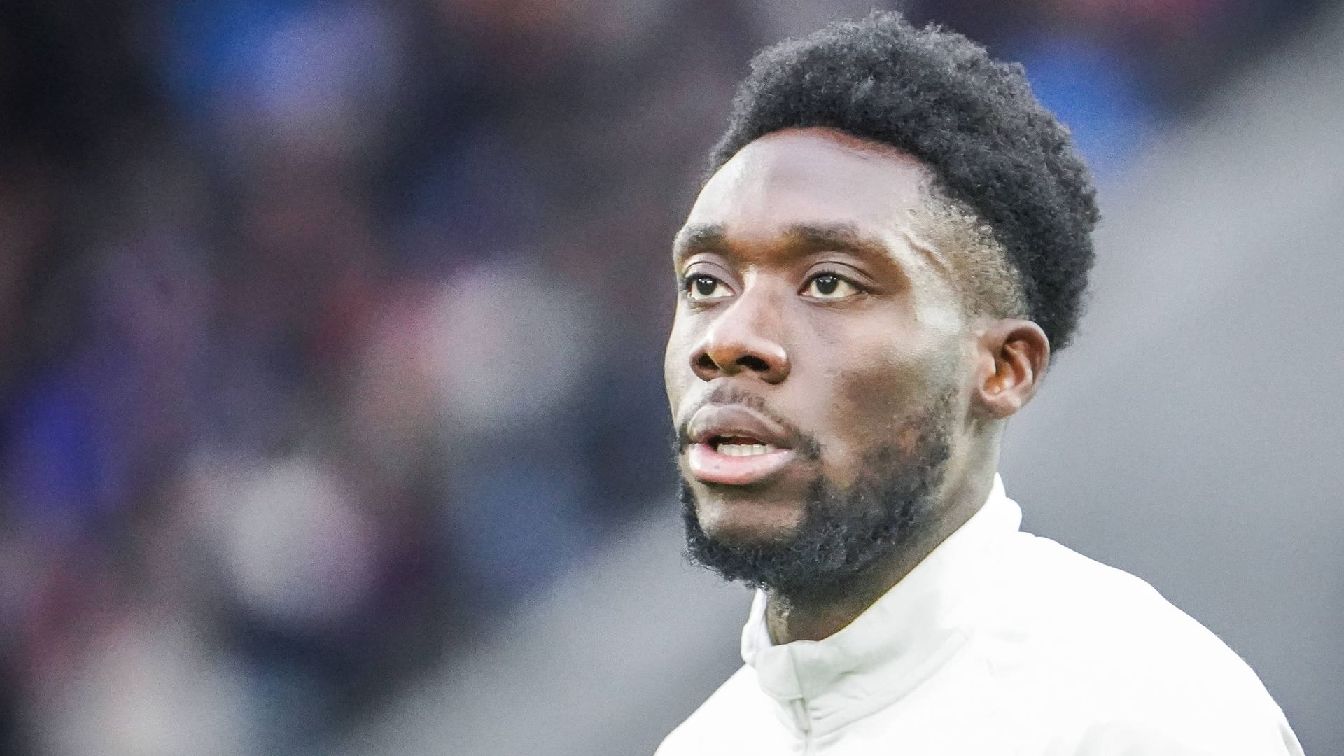 Alphonso Davies: Der Kanadier hat mit einer schweren Verletzung zu kämpfen. Alphonso Davies: Der Kanadier hat mit einer schweren Verletzung zu kämpfen.