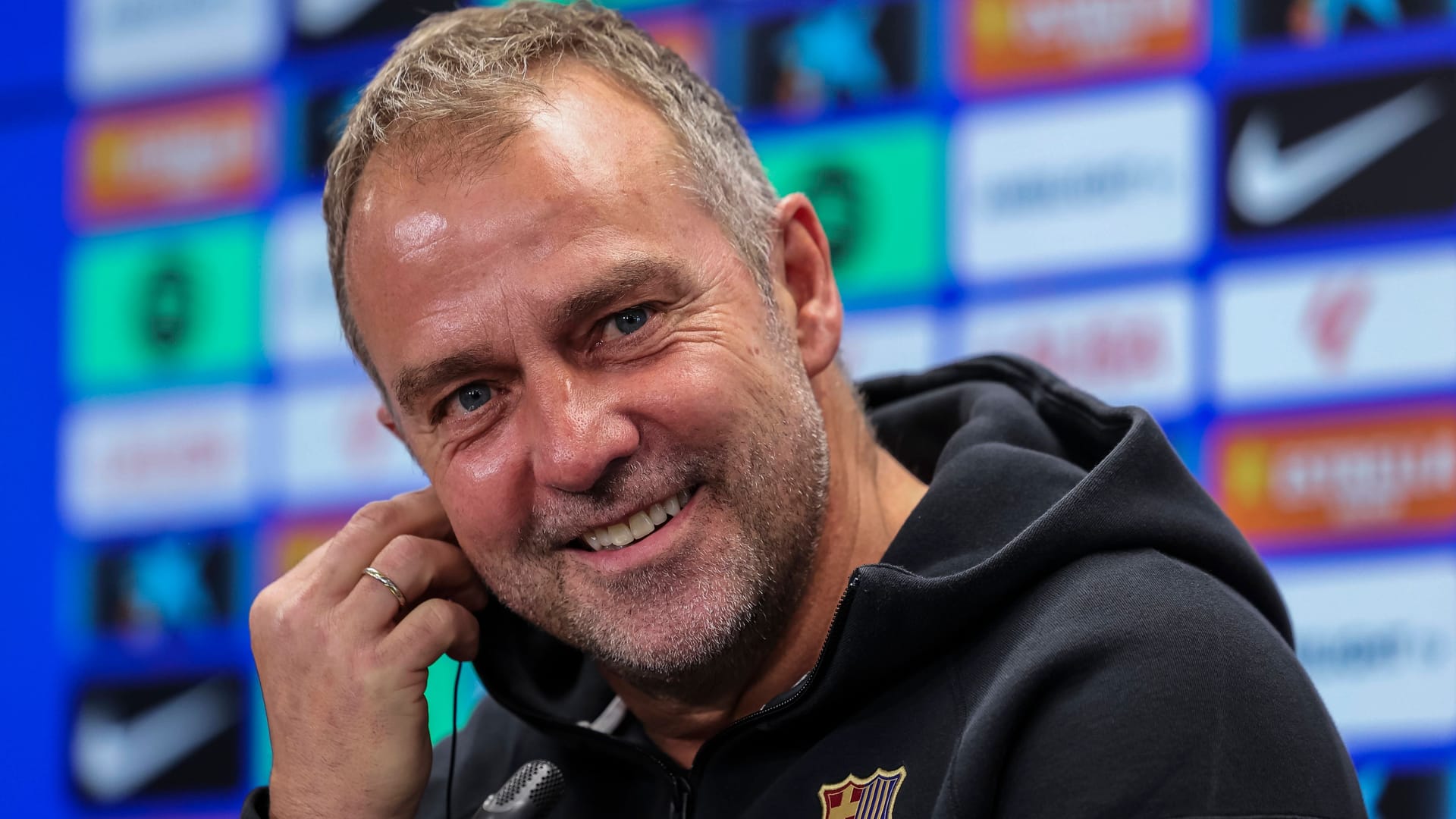 Hansi Flick: Der ehemalige Bundestrainer ist seit Sommer 2024 beim FC Barcelona unter Vertrag. Hansi Flick: Der ehemalige Bundestrainer ist seit Sommer 2024 beim FC Barcelona unter Vertrag.