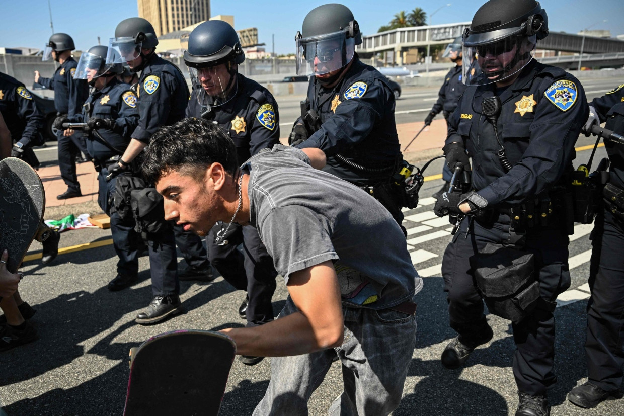 Noch ist vor allem die Polizei in L.A. im Einsatz.