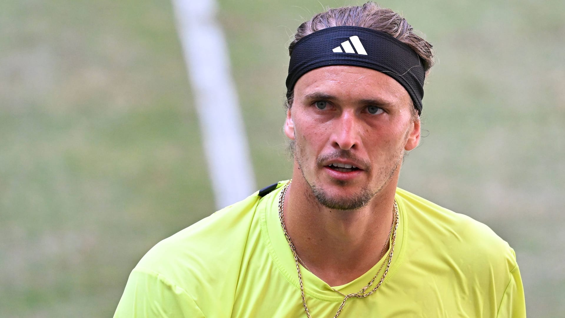 Alexander Zverev: Der beste deutsche Tennisspieler fordert Geduld mit Justin Engel. Alexander Zverev: Der beste deutsche Tennisspieler fordert Geduld mit Justin Engel.