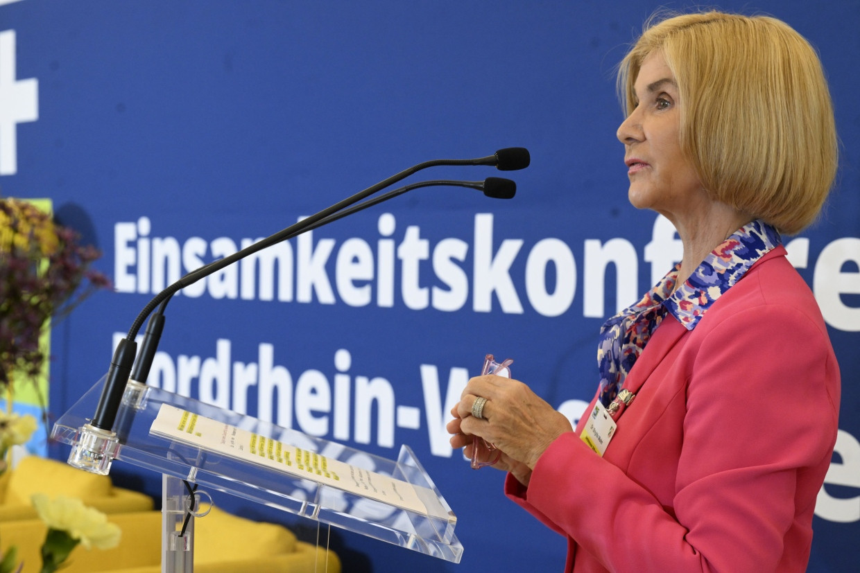 Brigitte Mohn, Mitglied der Stifterfamilie, übernimmt interimsweise den Vorsitz des Stiftungsvorstands.
