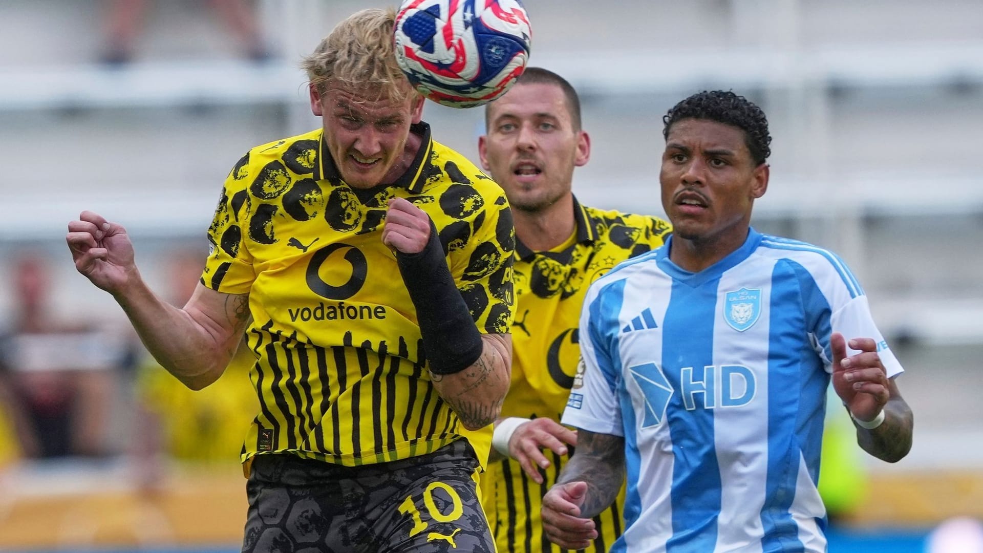 Borussia Dortmund - Ulsan HD Borussia Dortmund - Ulsan HD