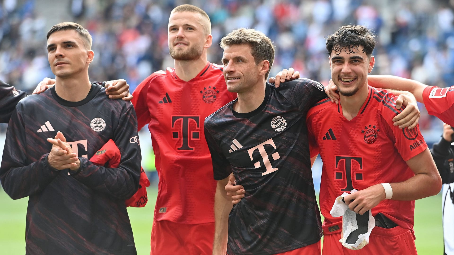 João Palhinha (l.): Der Portugiese kam in dieser Saison auf insgesamt 24 Einsätze, dabei stand er nur neunmal in der Startelf. João Palhinha (l.): Der Portugiese kam in dieser Saison auf insgesamt 24 Einsätze, dabei stand er nur neunmal in der Startelf.