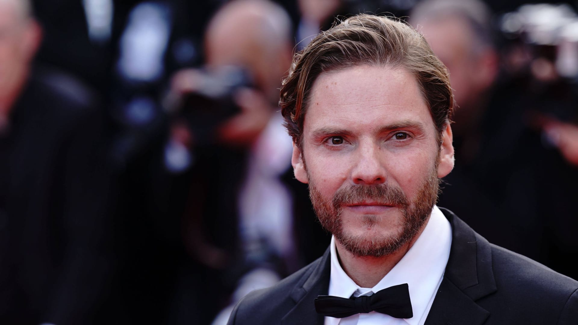 Daniel Brühl: Der Schauspieler ist dreifacher Vater. Daniel Brühl: Der Schauspieler ist dreifacher Vater.