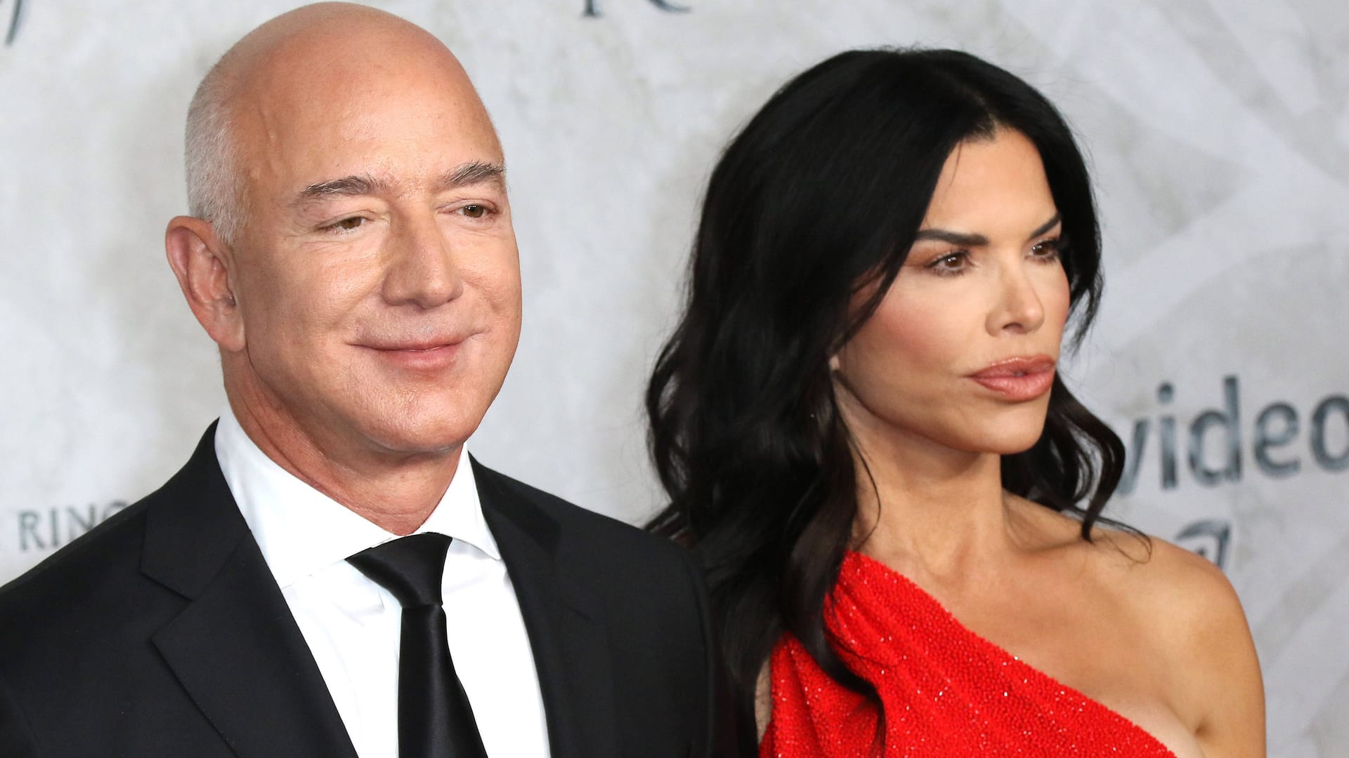 Jeff Bezos und Lauren Sánchez: Das Paar wird sich am Freitag in Venedig das Jawort geben. Jeff Bezos und Lauren Sánchez: Das Paar wird sich am Freitag in Venedig das Jawort geben.