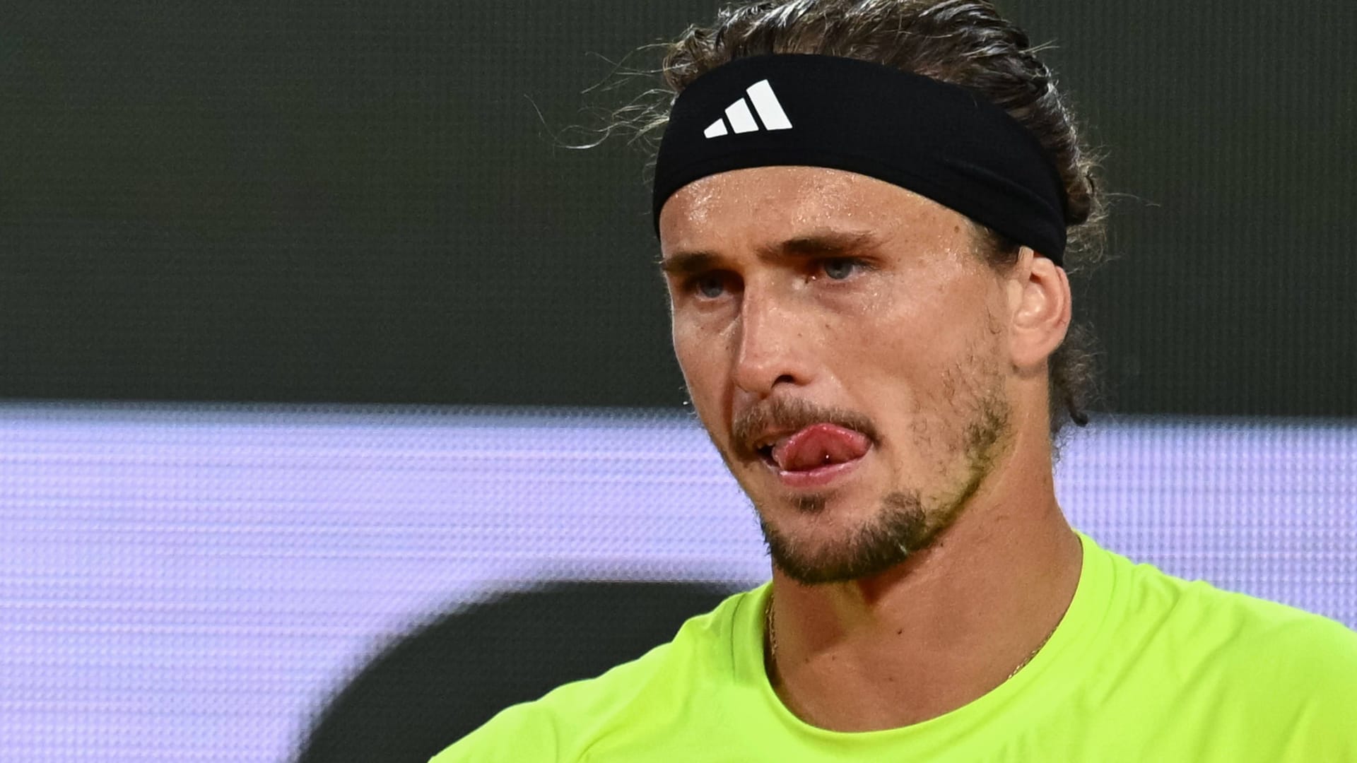 Alexander Zverev: Ein guter Start reichte ihm gegen Novak Djokovic nicht. Alexander Zverev: Ein guter Start reichte ihm gegen Novak Djokovic nicht.